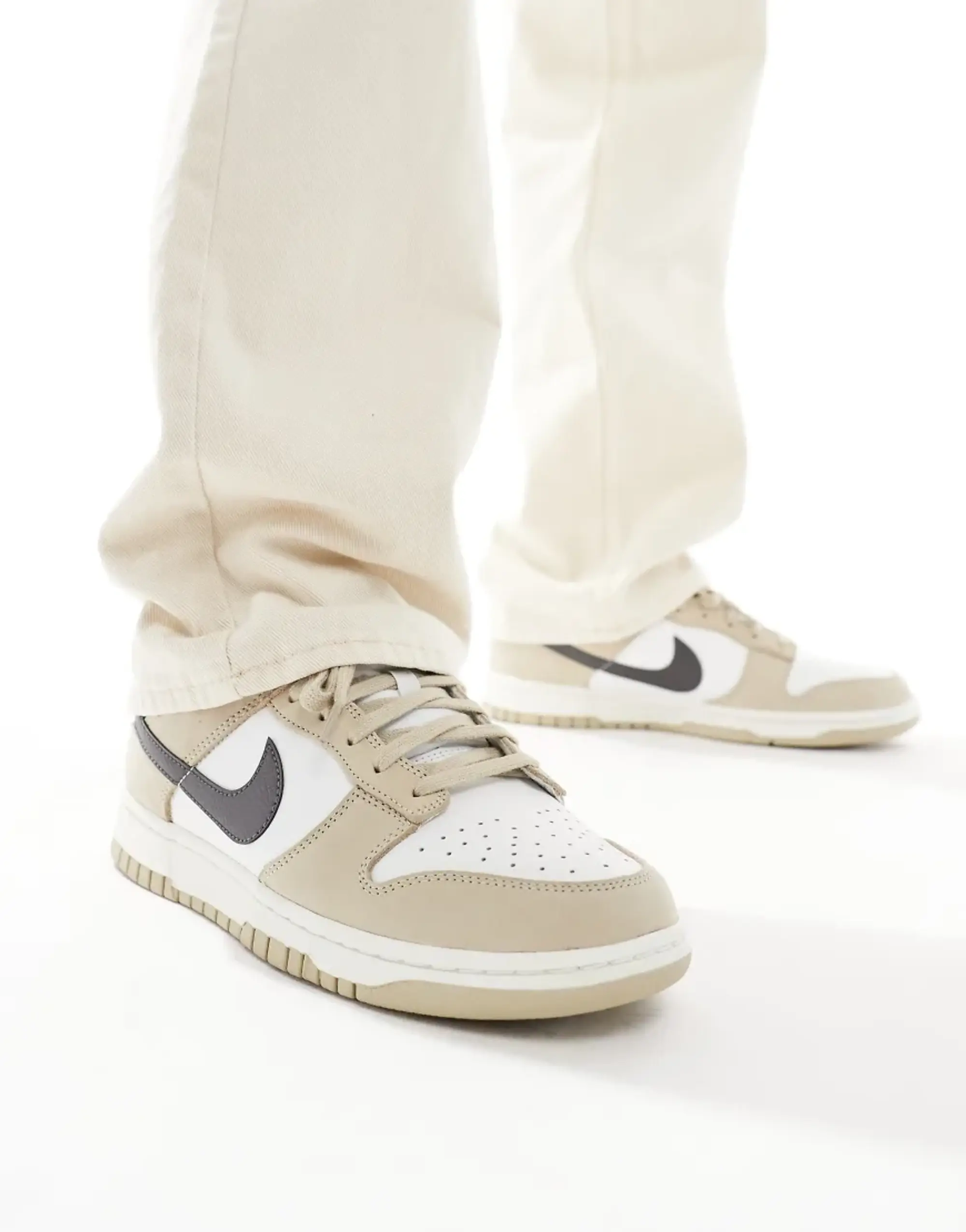 Nike Dunk Low Trainers In Khkai And Ash-Green