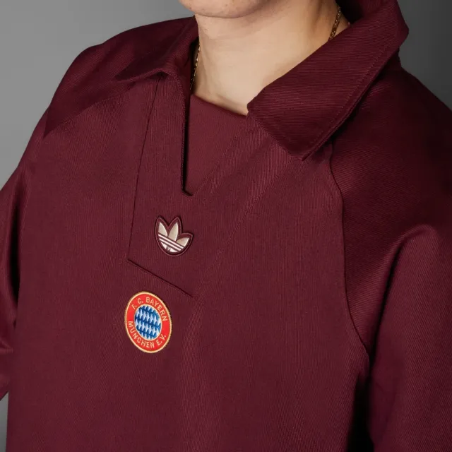 ★ adidas★ FC Bayern Terrace Icon Drill Top JF0596 adidas Terrace Icons Drill Sweatshirt x Bayern in Garnet