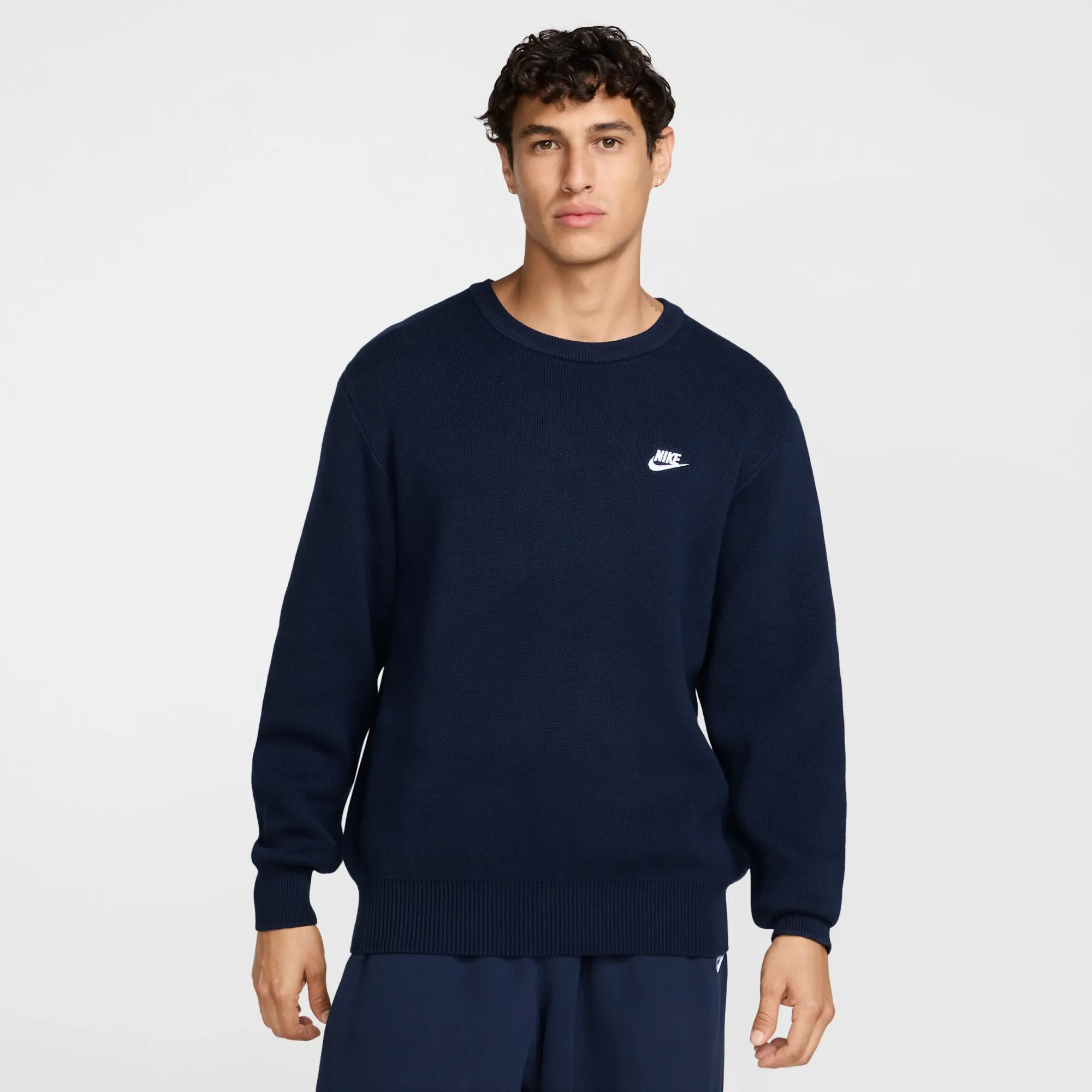 Nike Club Crew Sweater In Dark Navy