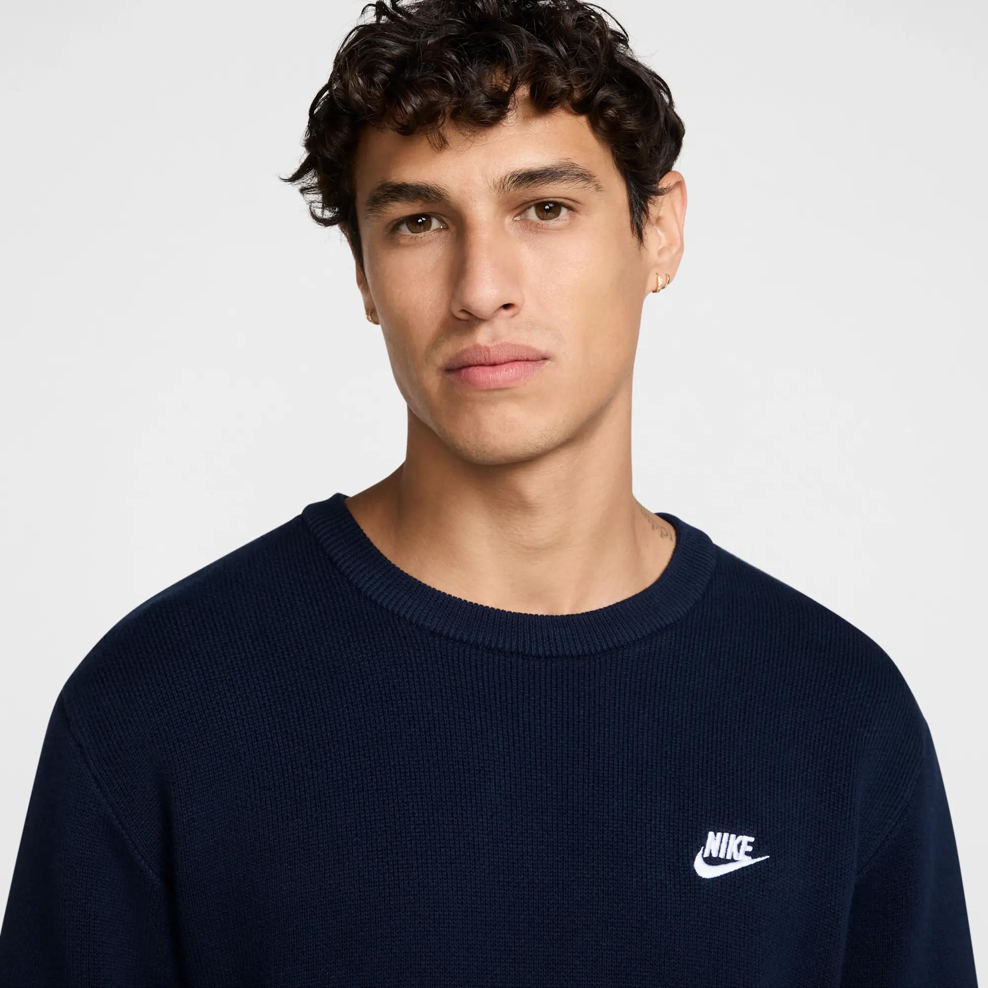 Nike Club Crew Sweater In Dark Navy
