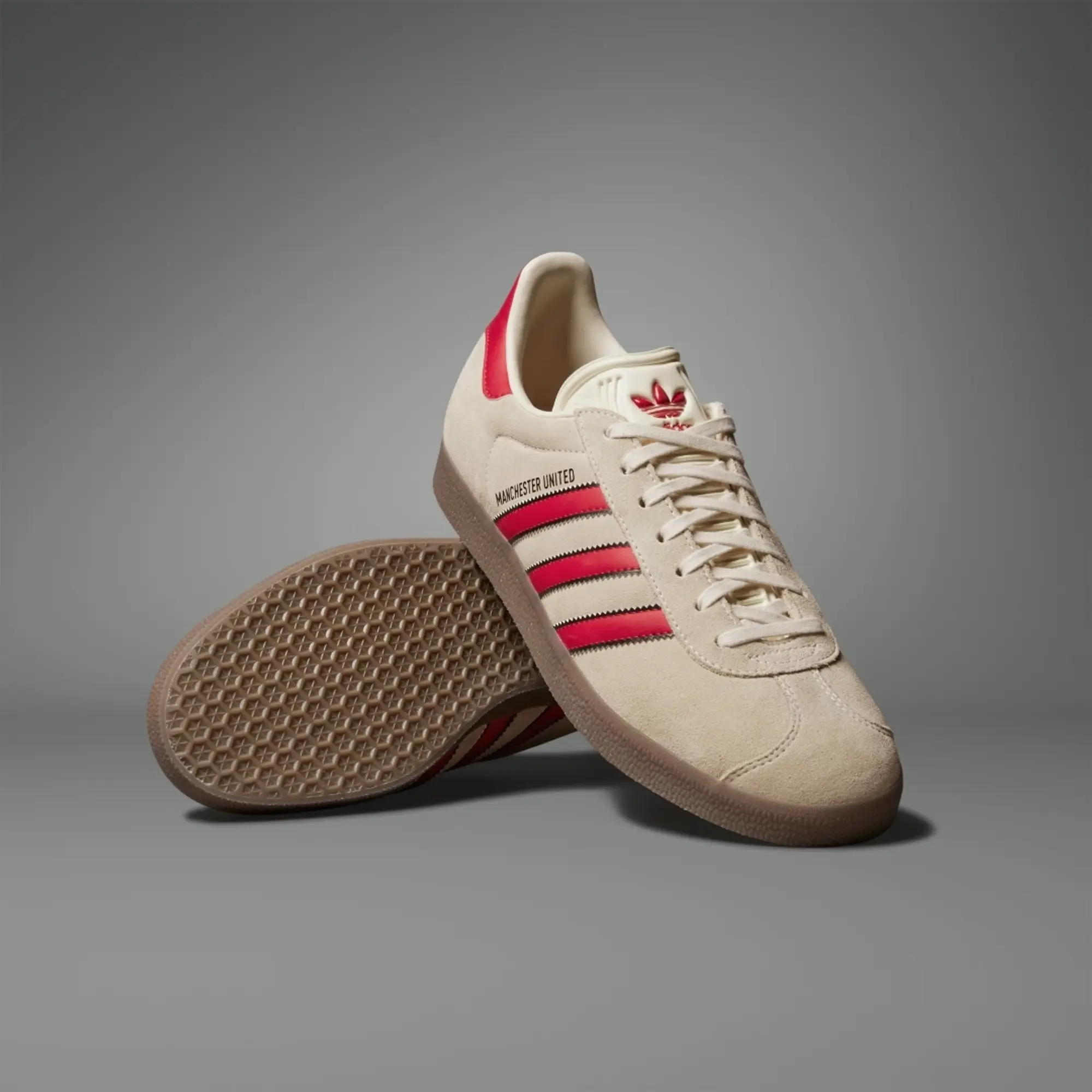 adidas Originals Men Gazelle Manchester United Terrace Icons