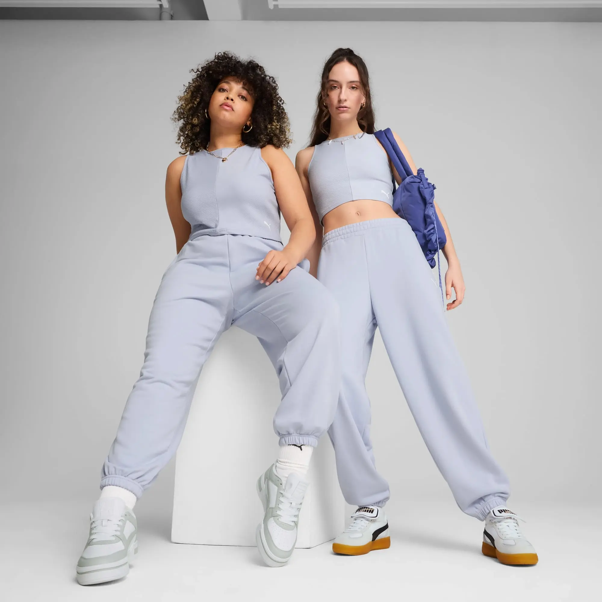 PUMA Wardrobe Ess Relaxed Sweatpants Women, Cool Weather