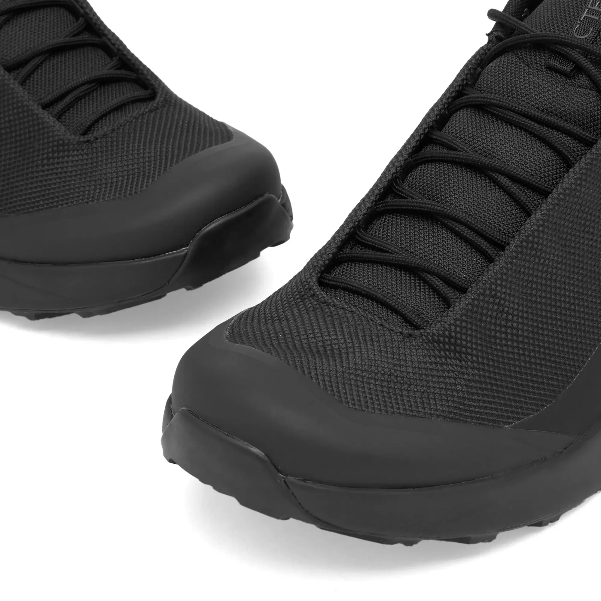 Arcteryx Kopec Gore-Tex Sneakers Black/Black