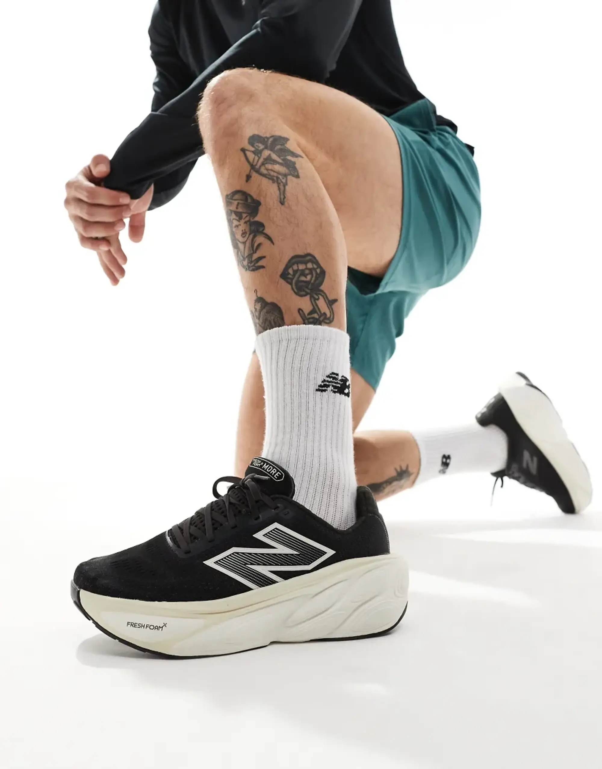 New Balance Mor Running Trainers In Black