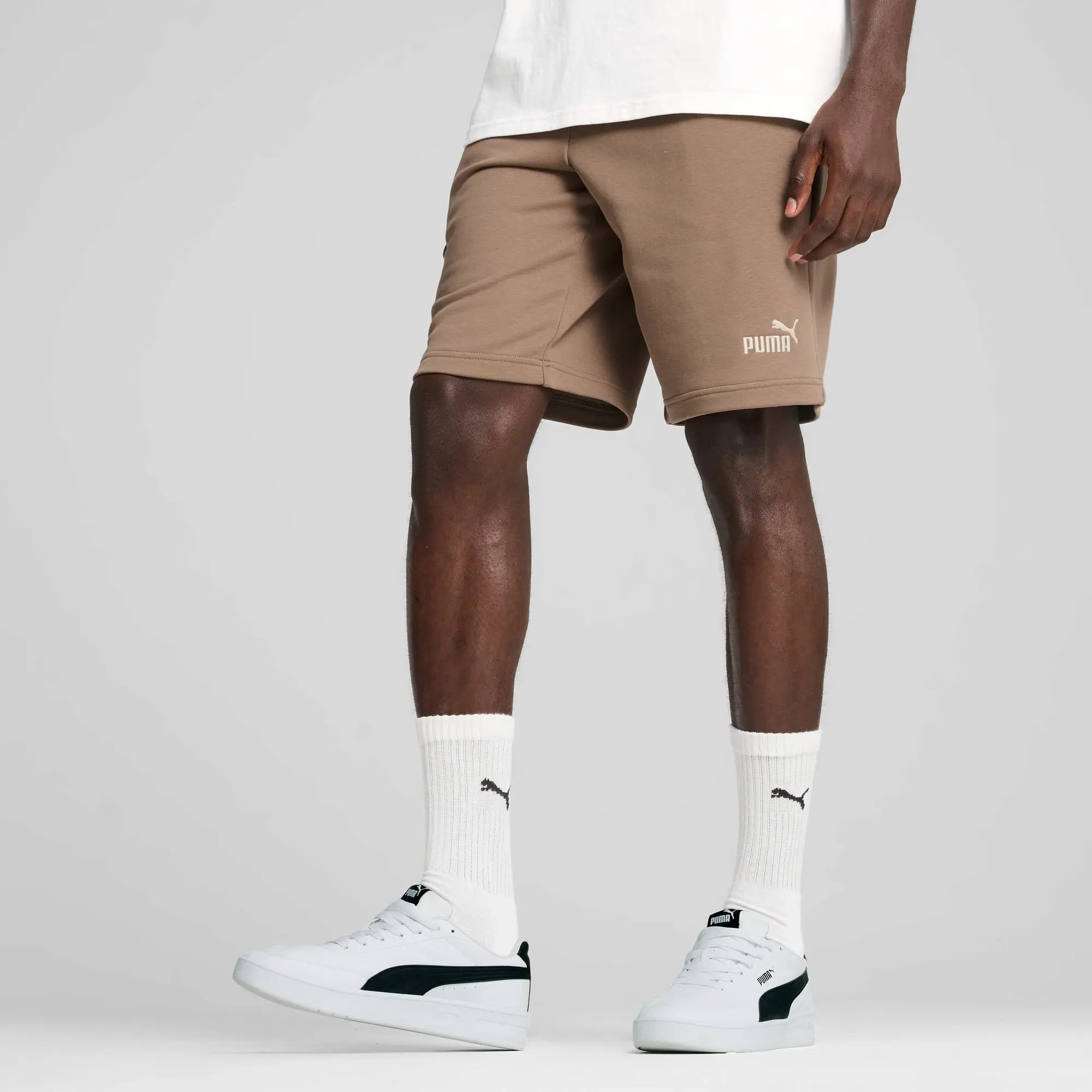 PUMA Essentials No. 1 Logo 10 Shorts Men, Totally Taupe