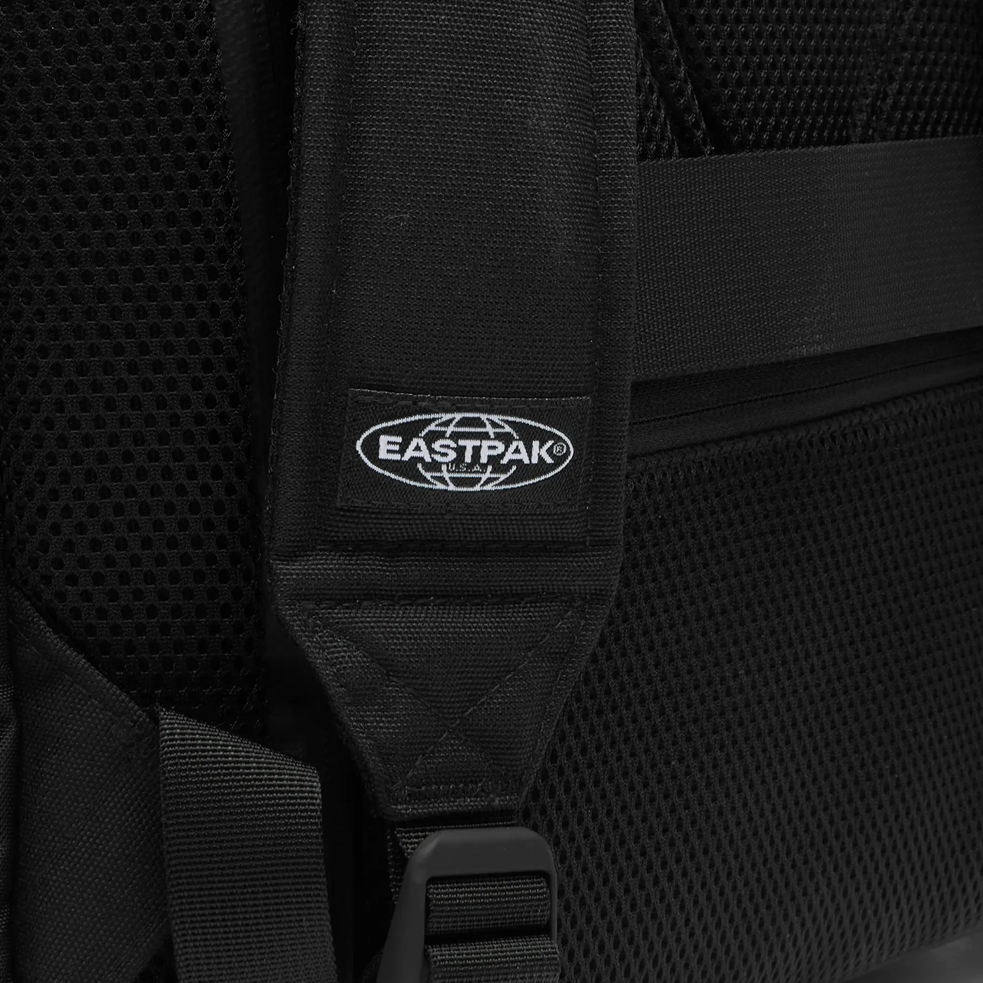 Eastpak Icon Pak'r Backpack, On Black