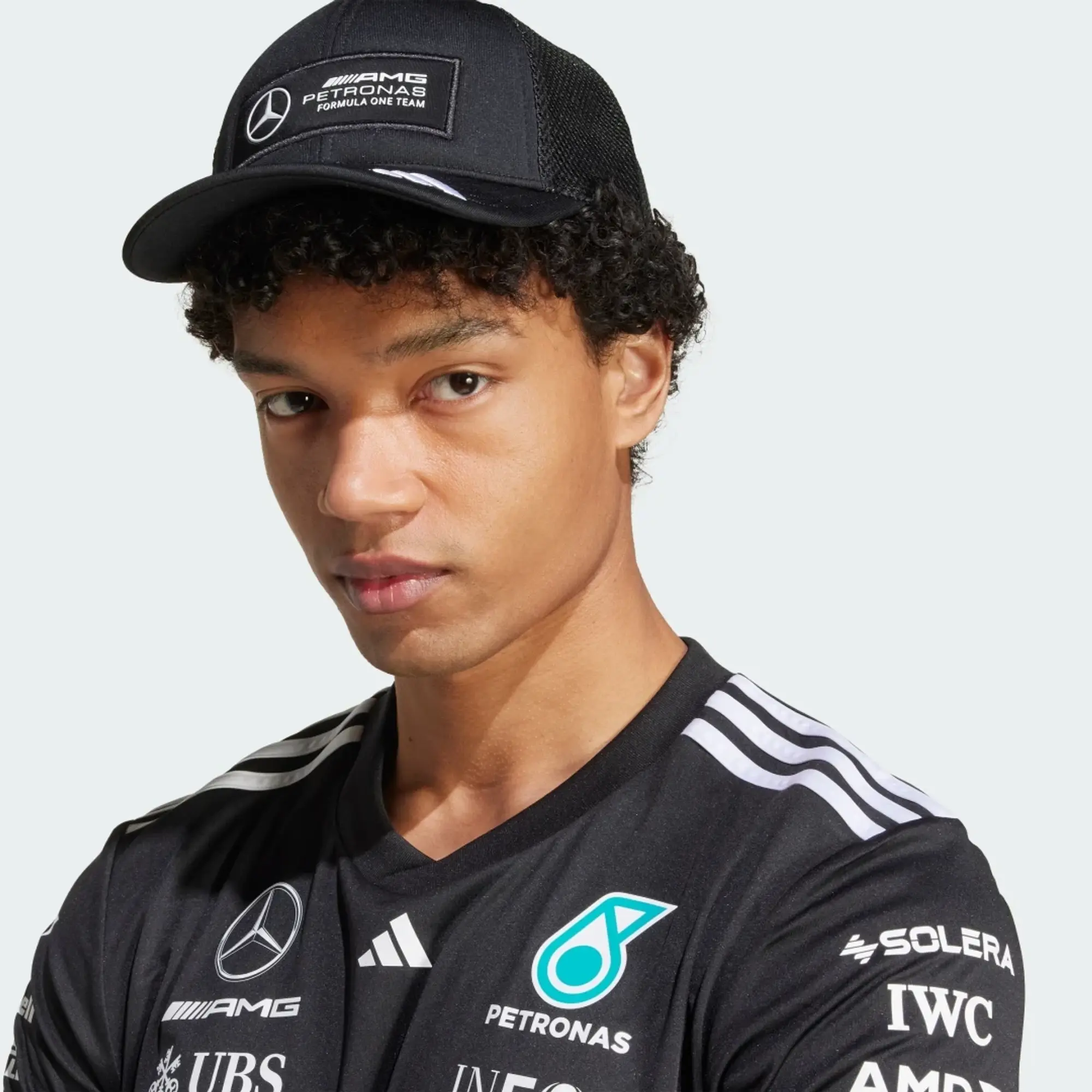 adidas MERCEDES - AMG PETRONAS FORMULA ONE TEAM SNAPBACK LOGO TRUCKER CAP