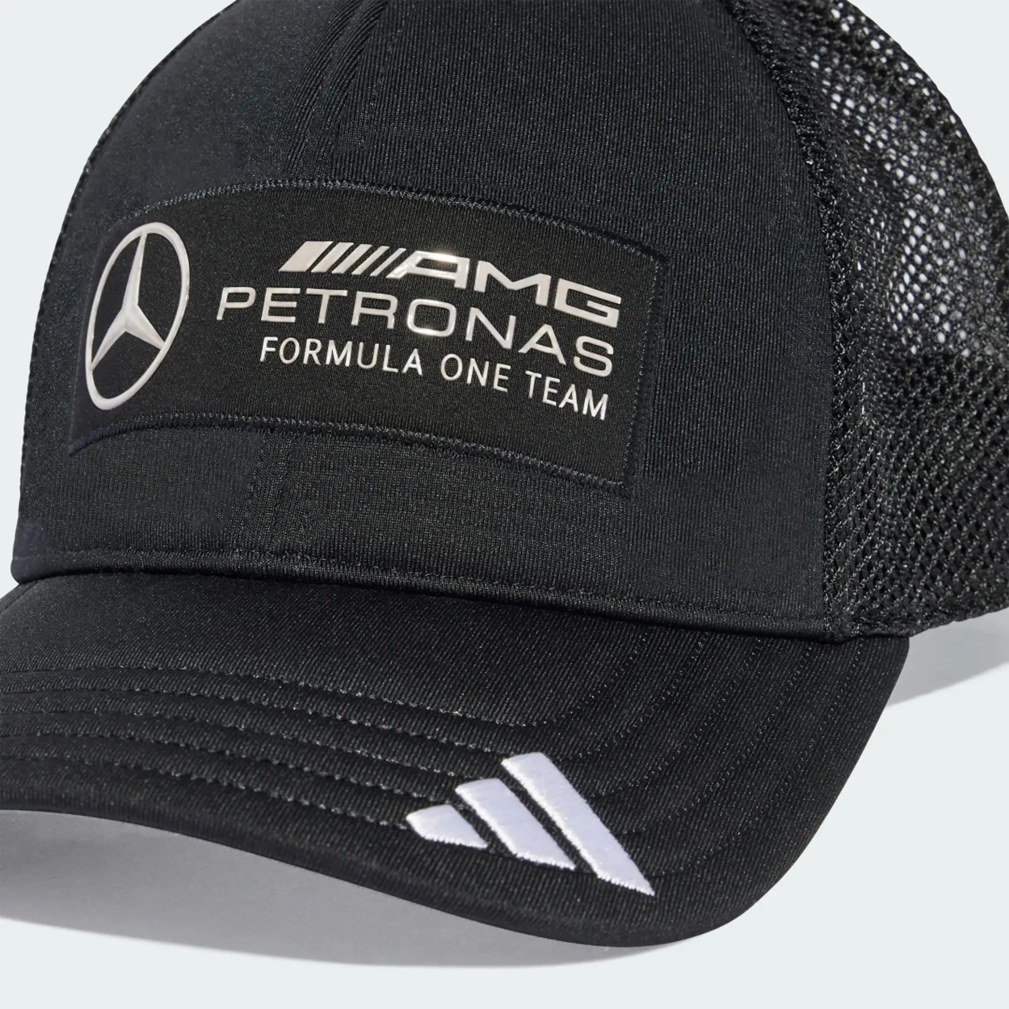 adidas MERCEDES - AMG PETRONAS FORMULA ONE TEAM SNAPBACK LOGO TRUCKER CAP