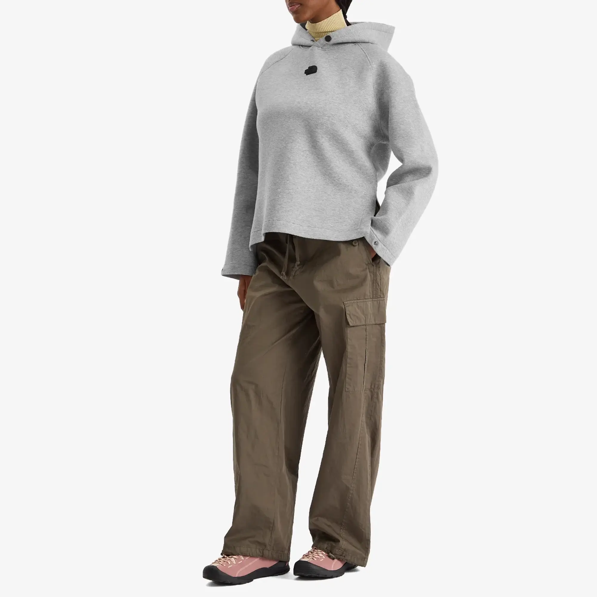 The North Face Women's Relaxed Hoodie Metallic Silver Heather