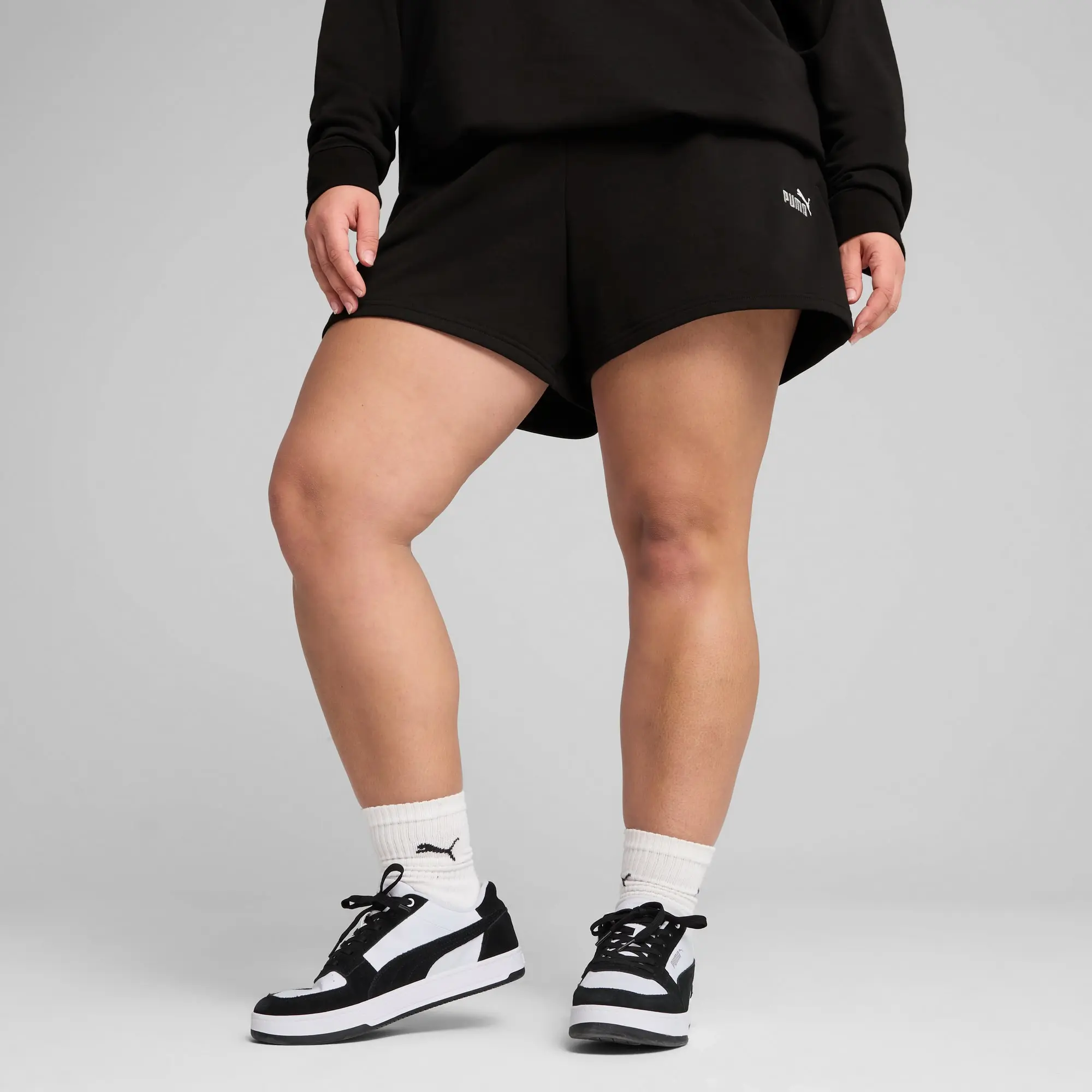 PUMA Ess Small No. 1 Logo 4 Shorts Women, Black