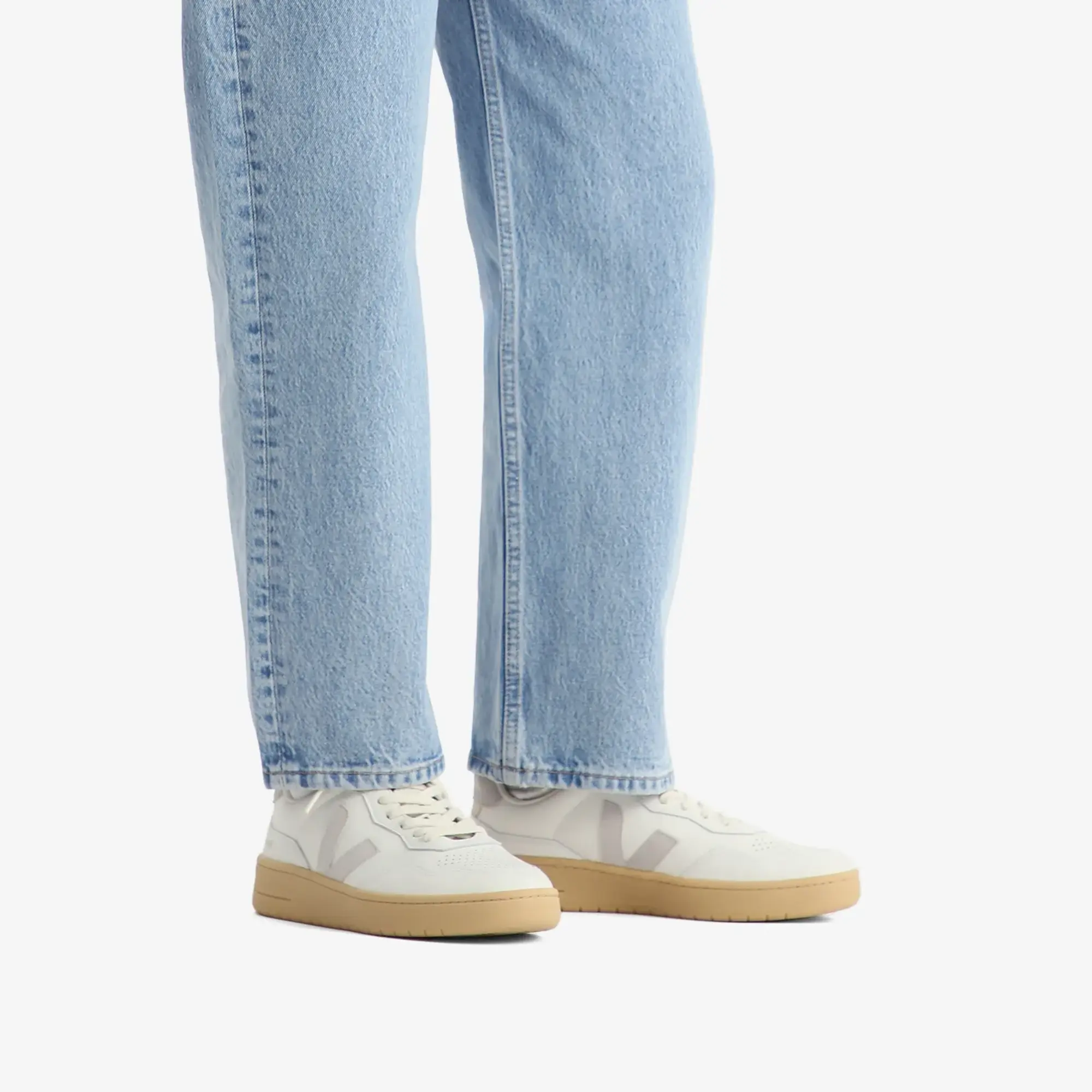 Veja Women's V-90 Sneaker in O.T Leather Extra/White/Light