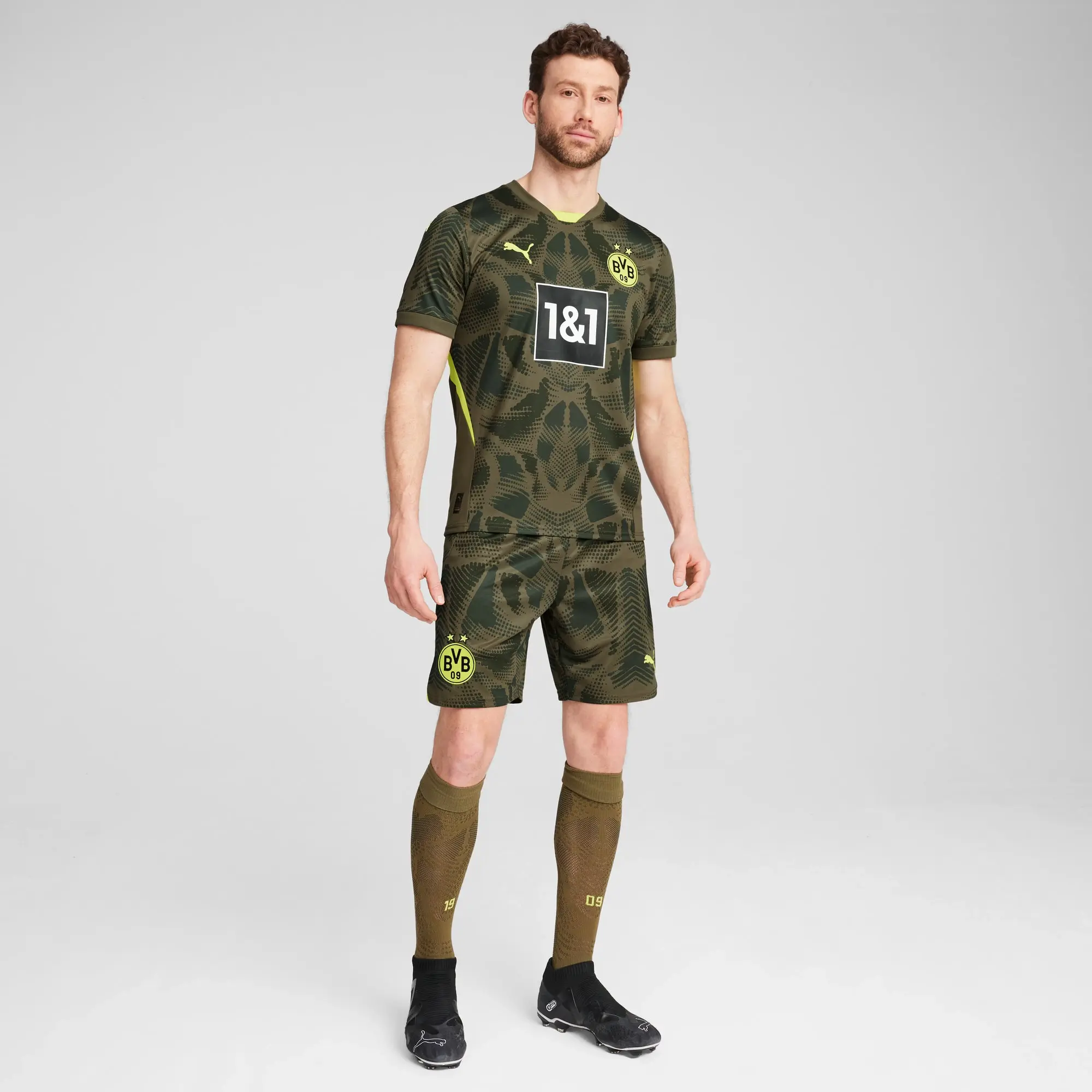 PUMA Borussia Dortmund 24/25 Goalkeeper Short Sleeve Jersey Men, Olive Drab/Myrtle