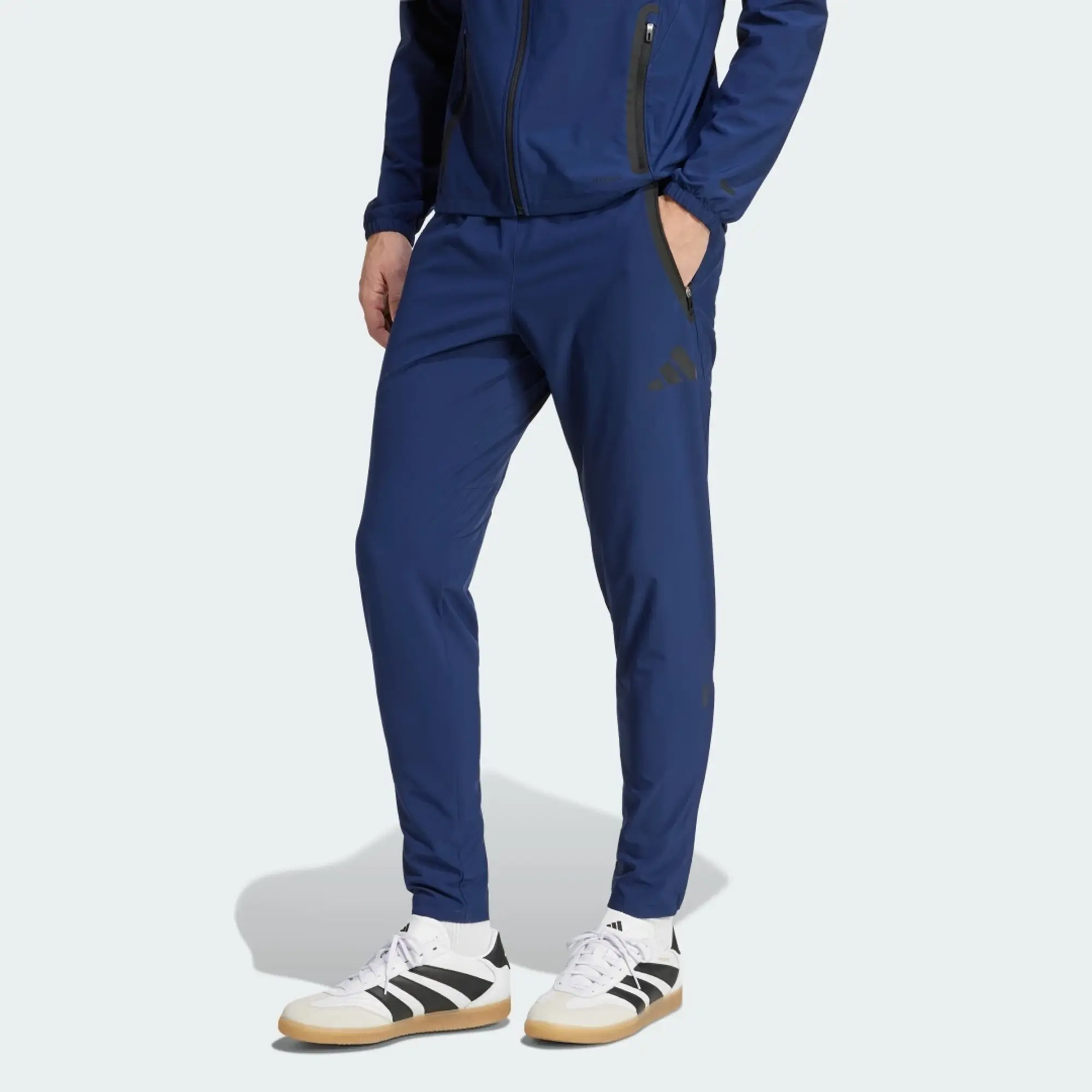 adidas Manchester United Tiro 25 Competition Vis Tech Travel Pants