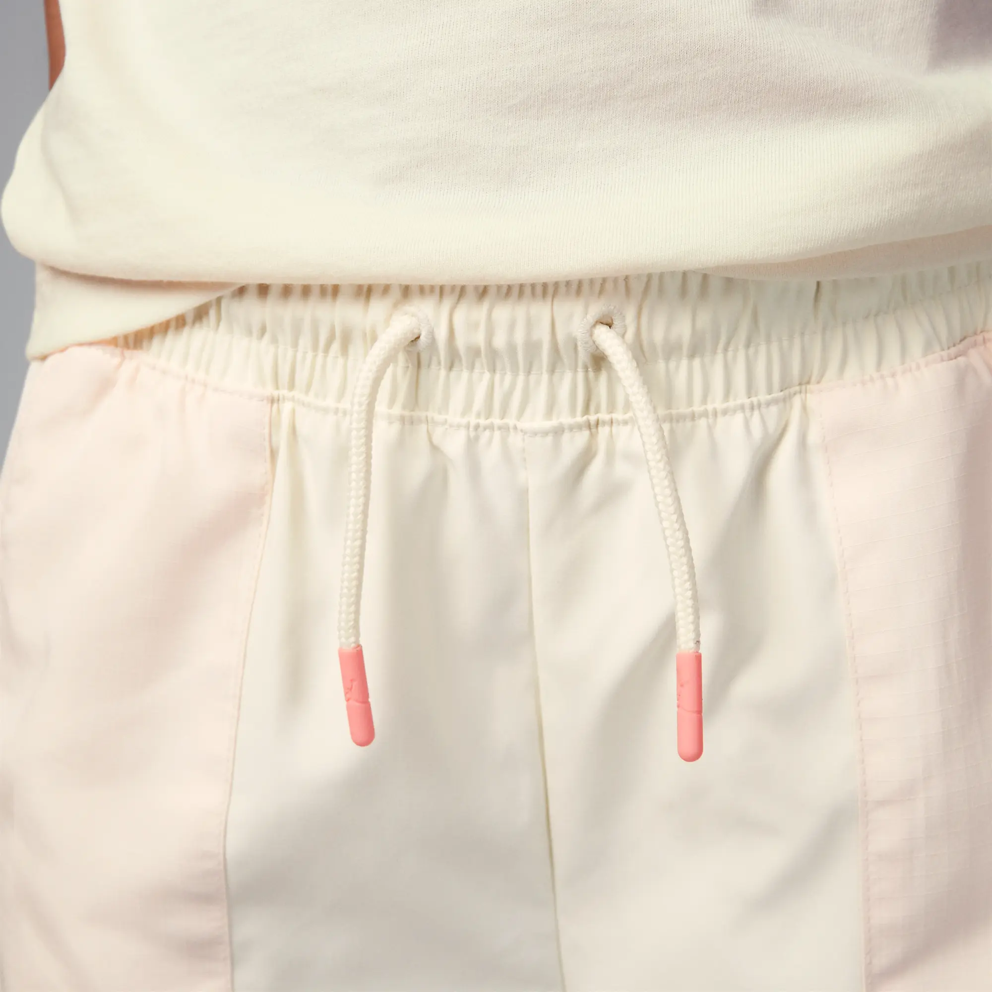 Nike Jordan Older Kids' Crafted Utility Woven Trousers - White