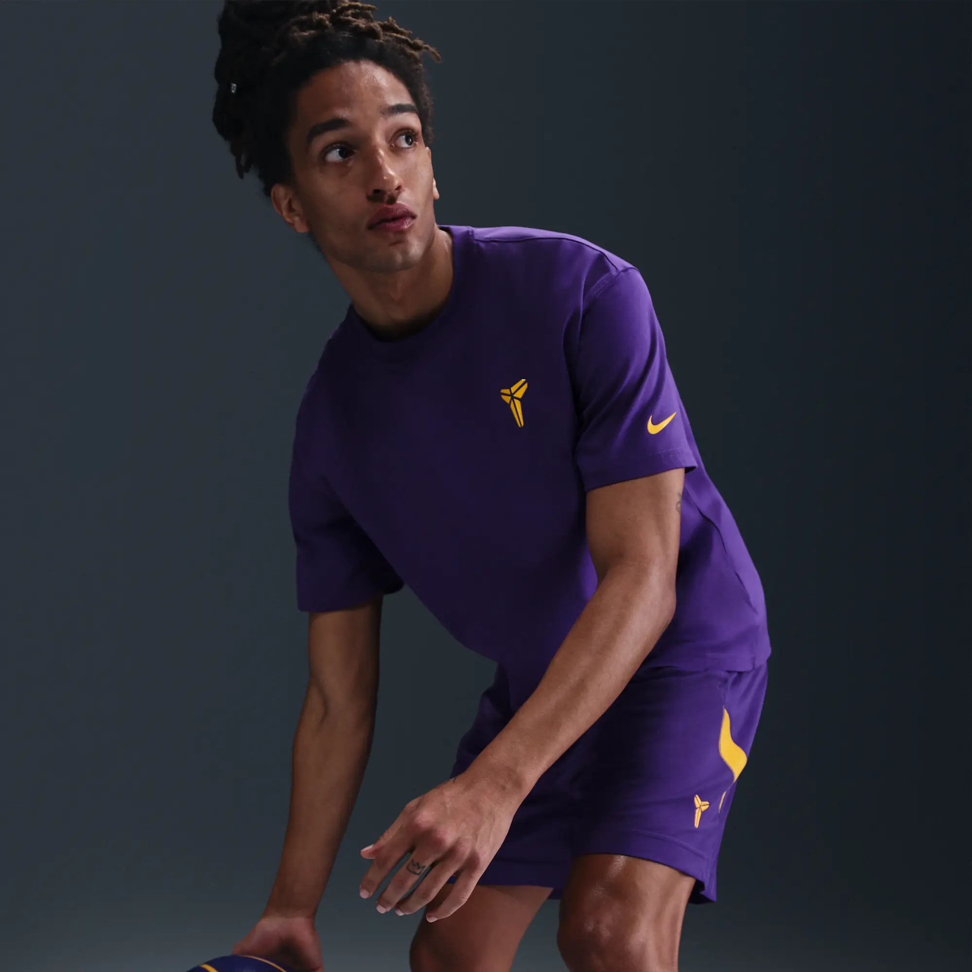 Nike Kobe Men's Basketball T-Shirt - Purple - Cotton