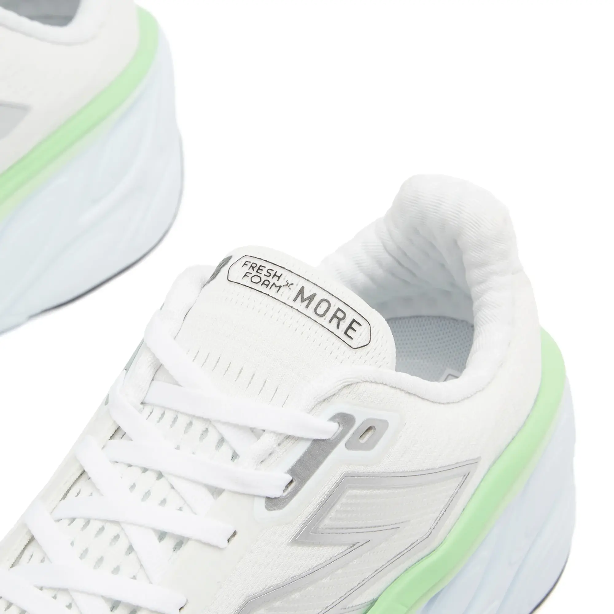 Sneakers New Balance More White Eur 36.5
