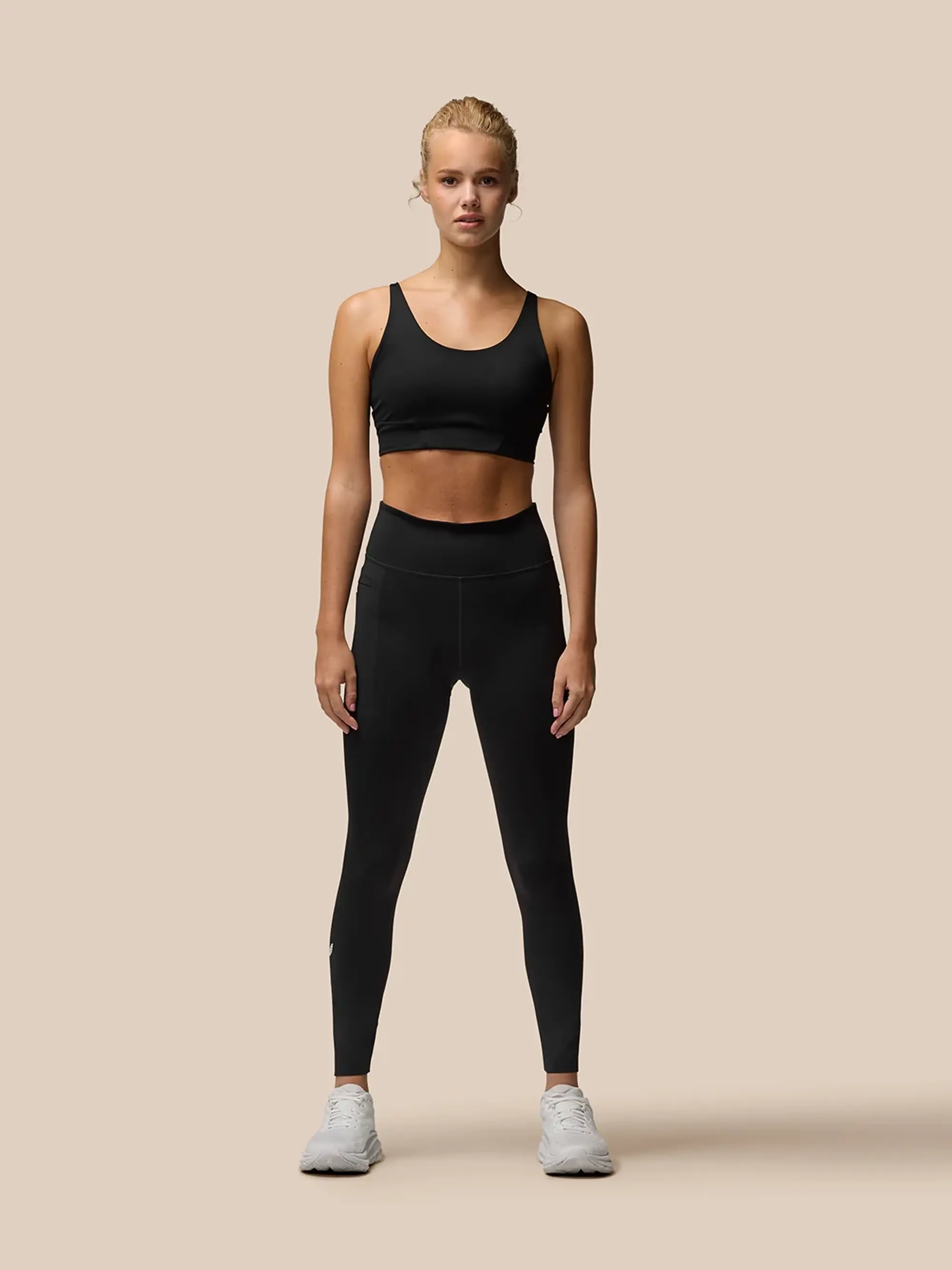 Castore Flow Training Leggings - Black