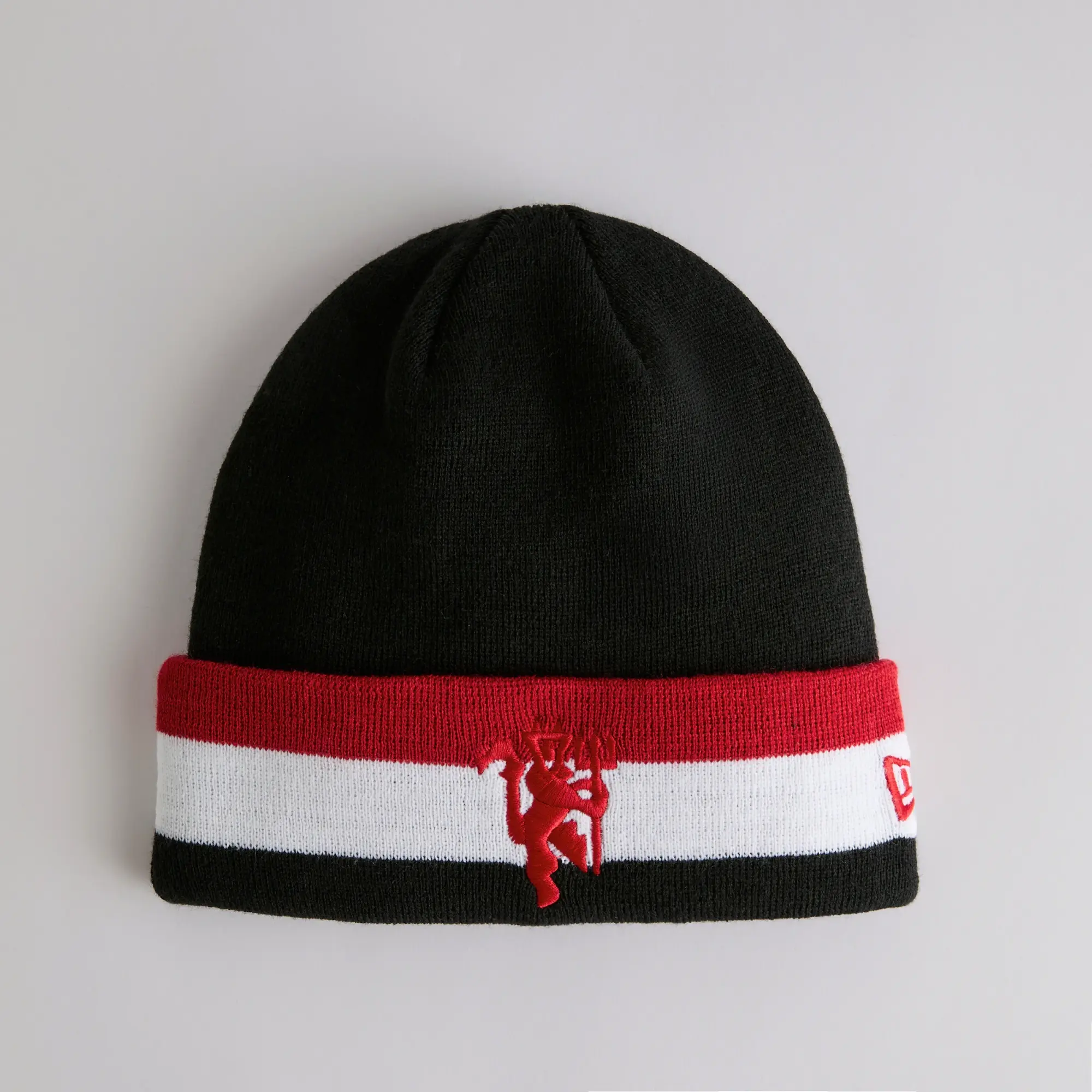 Manchester United x New Era Fan Flag Cuff Beanie Black
