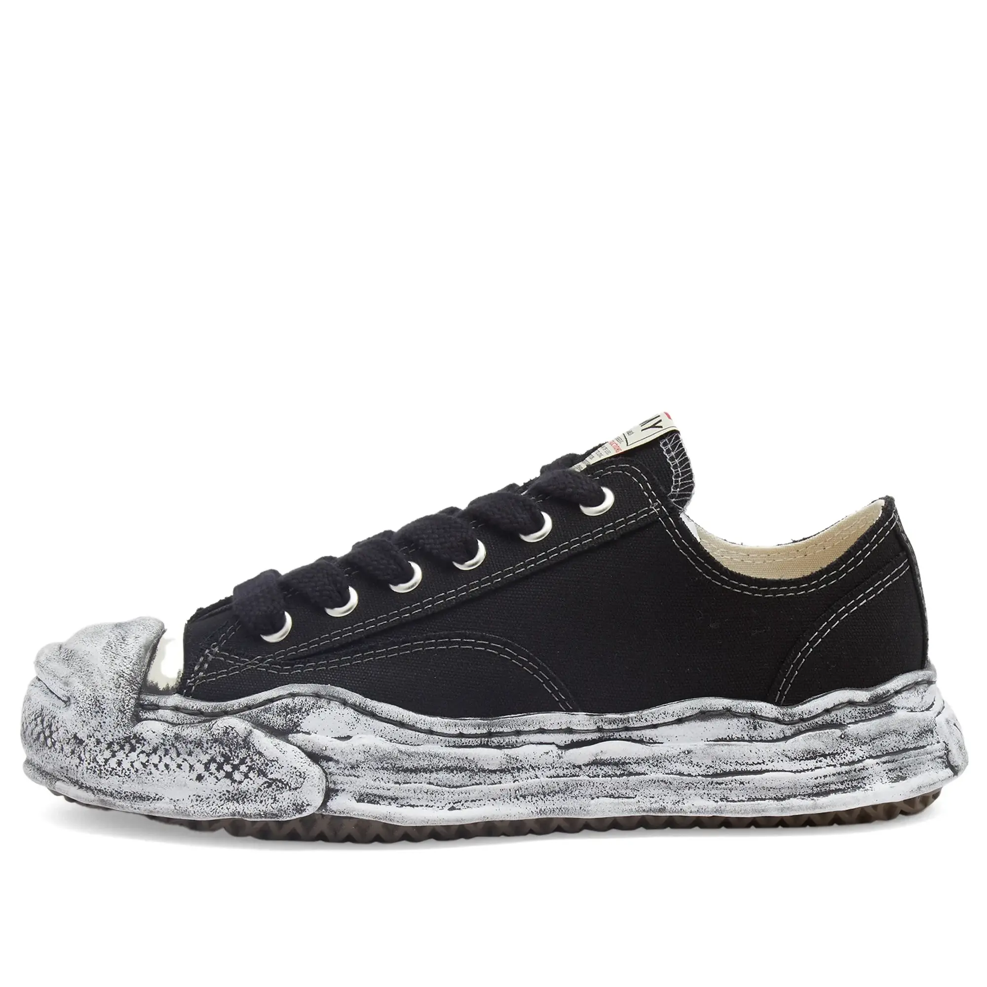 Maison Mihara Yasuhiro Hank Low Top Sneaker - Black