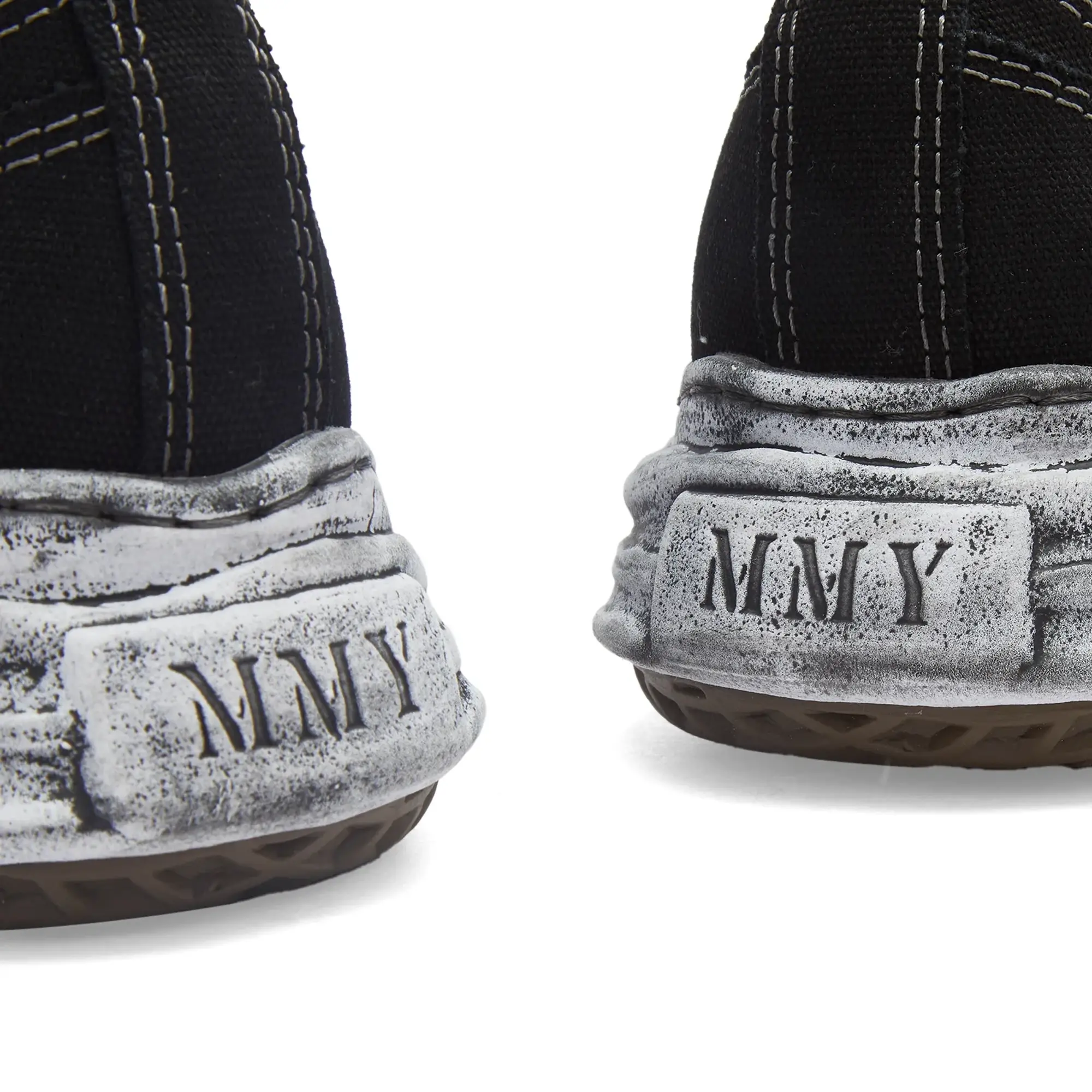 Maison Mihara Yasuhiro Hank Low Top Sneaker - Black
