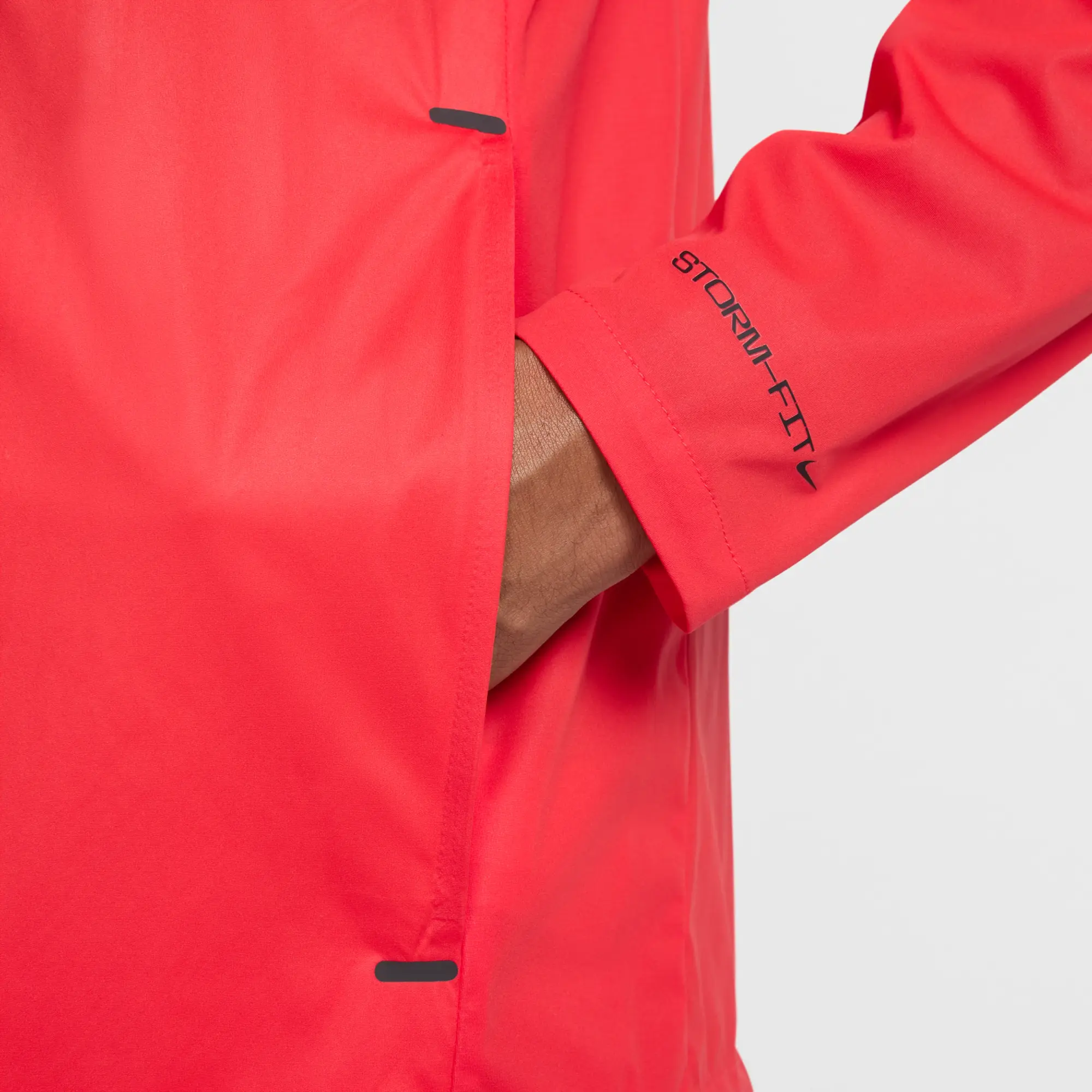 Nike Aeroswift Breathable Jacket Crimson/Black