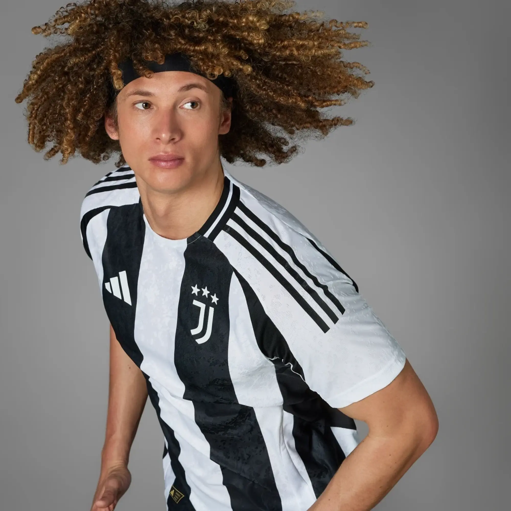 adidas Juventus 24/25 Home Authentic Jersey