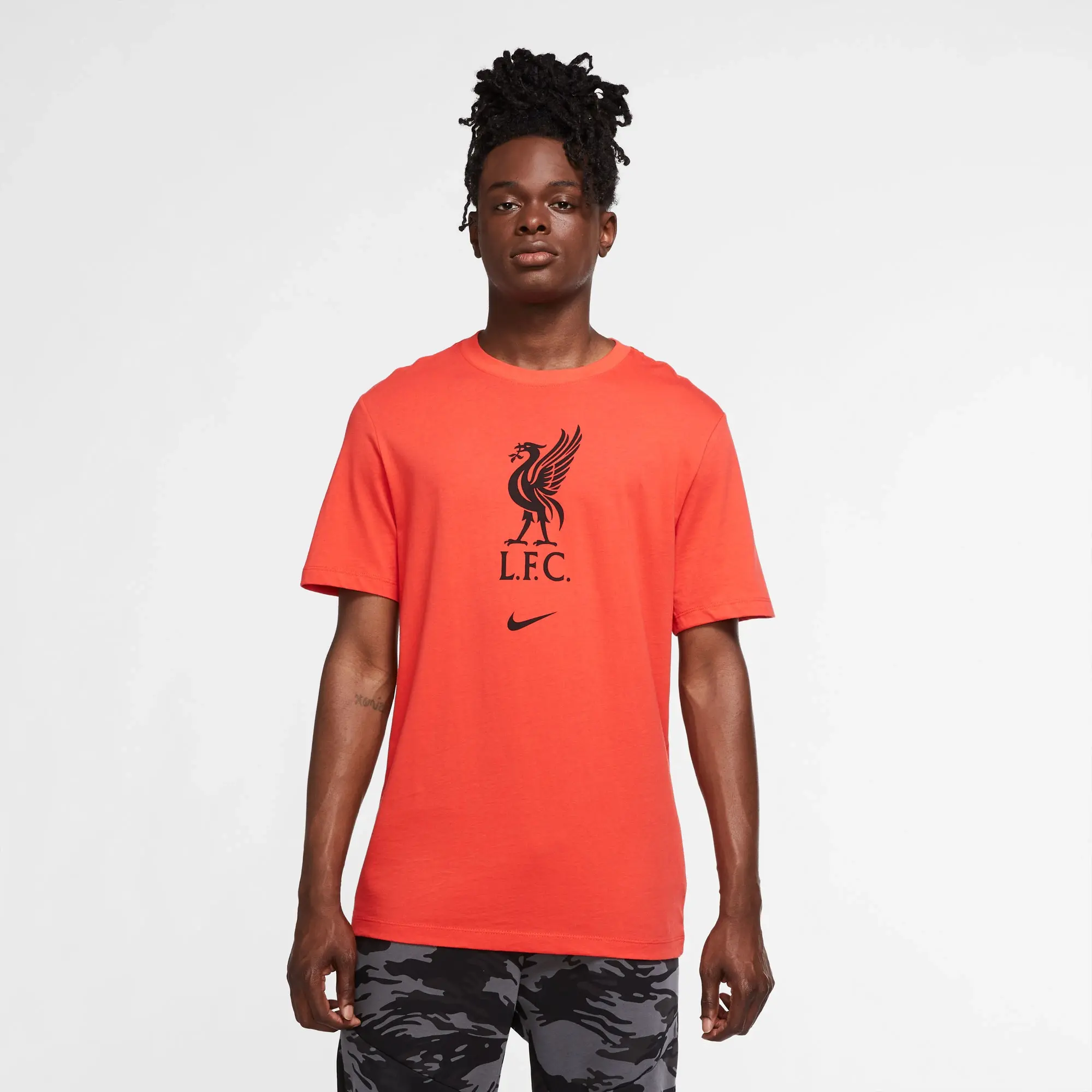 Nike Liverpool Evergreen T-Shirt - Crimson 2020-2021