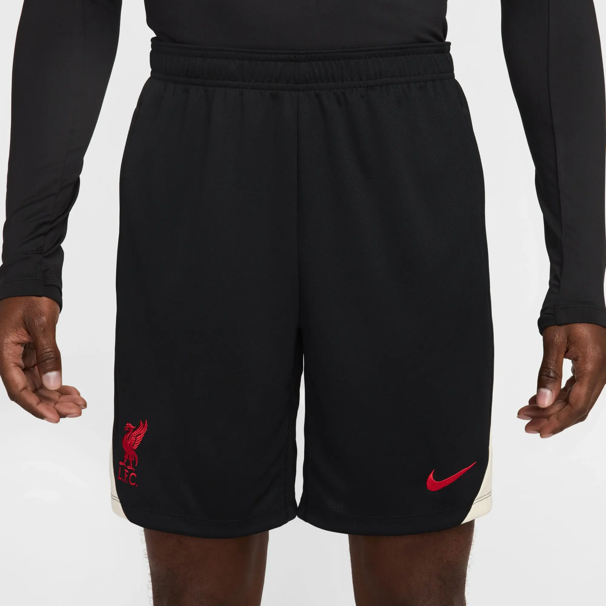 Liverpool Nike Strike Training Short - Black