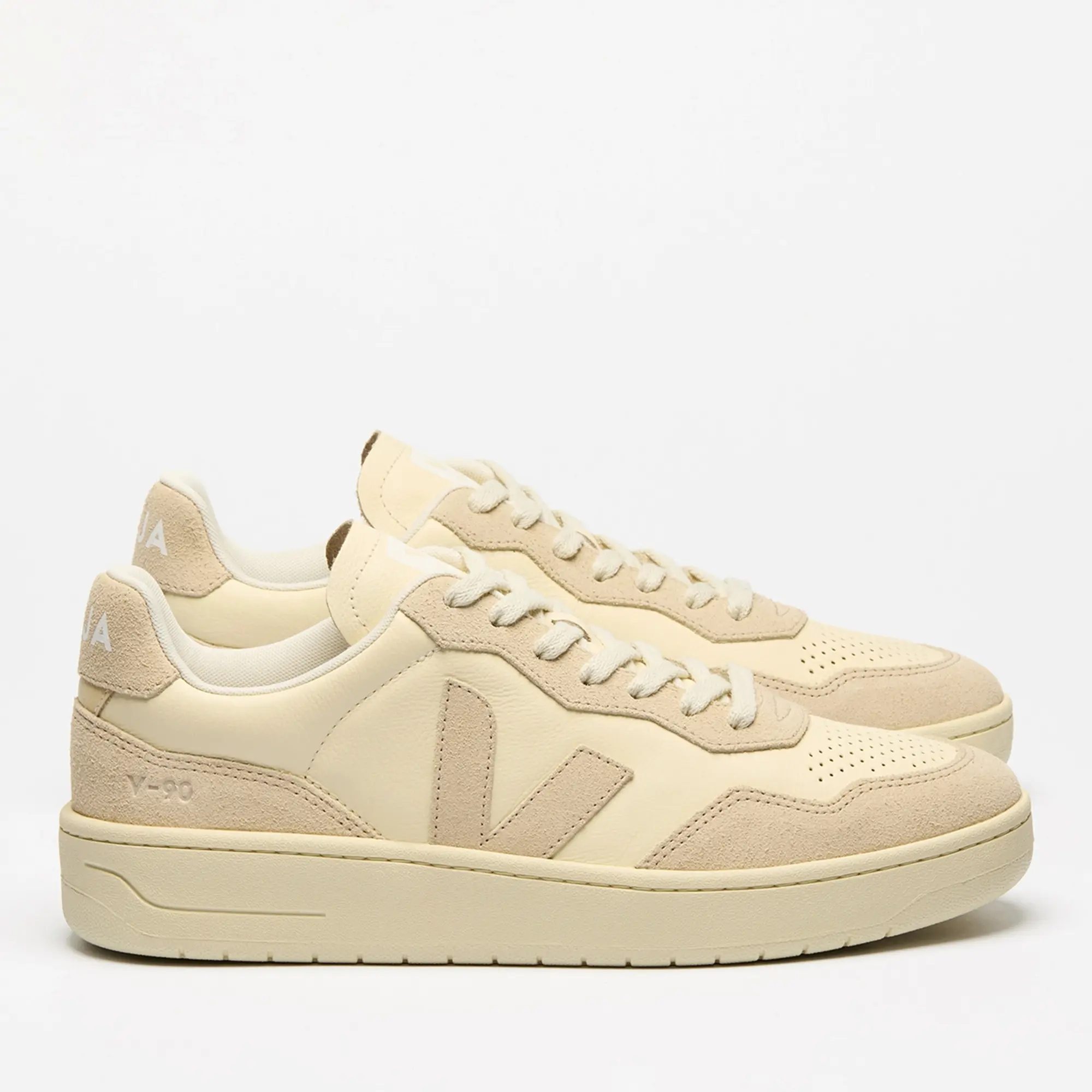 Veja WMNS V-90 O.T. LEATHER