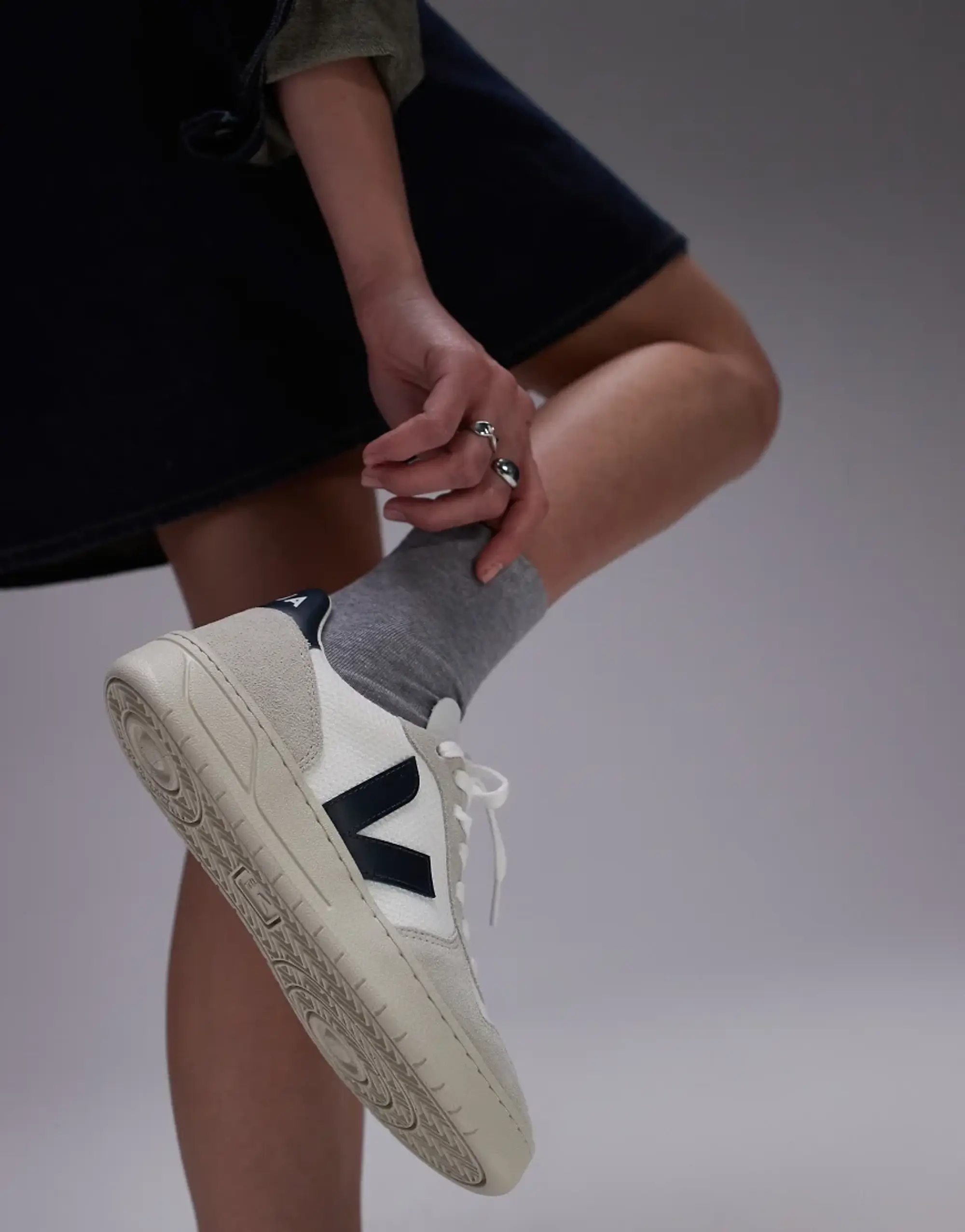 Veja WMNS V-10 B-MESH