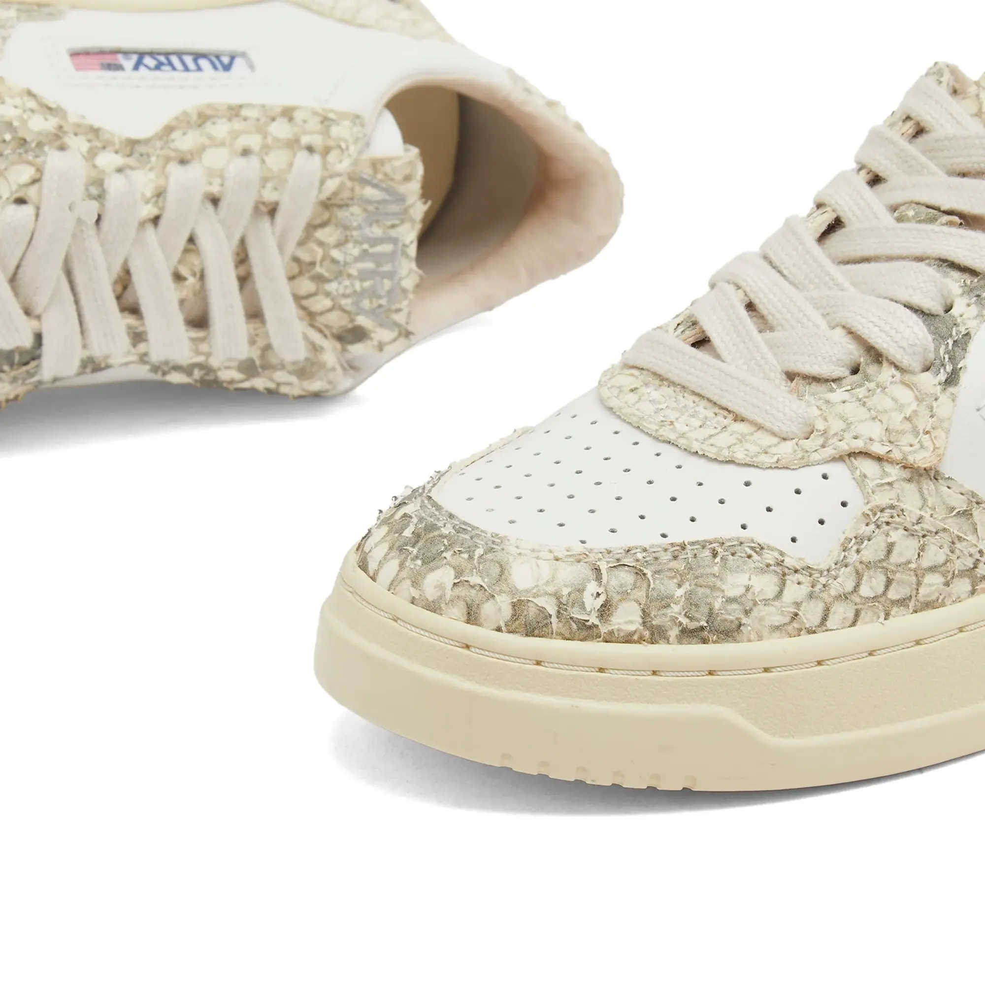 Autry Women's Medalist Low in Snake White