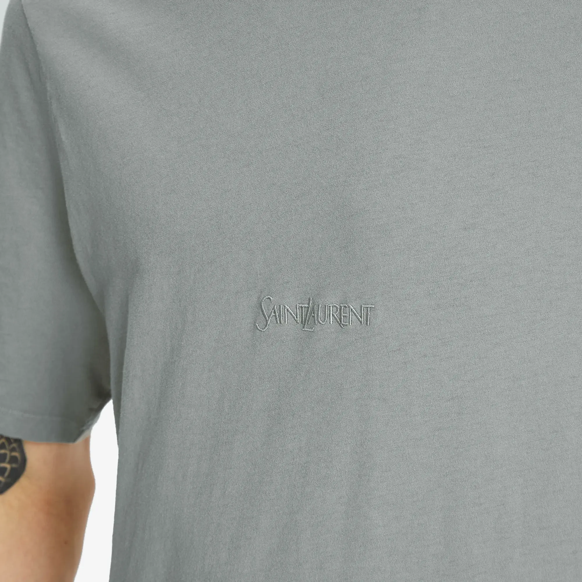 Saint Laurent Men's Tonal Logo T-Shirt Gris Vert Blanchi