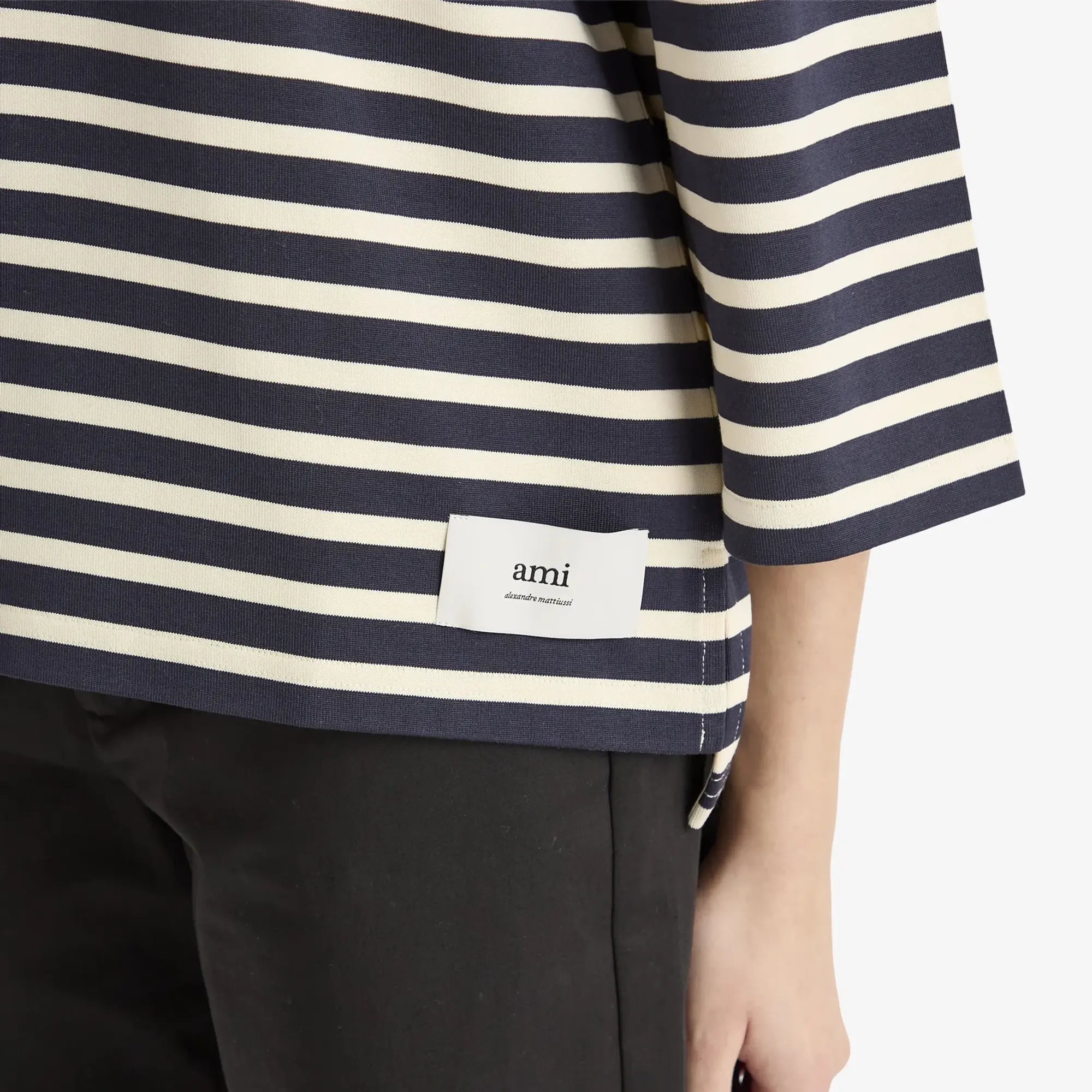 AMI Paris Women's Oversized Stripe T-Shirt Navy Blue/White Cream