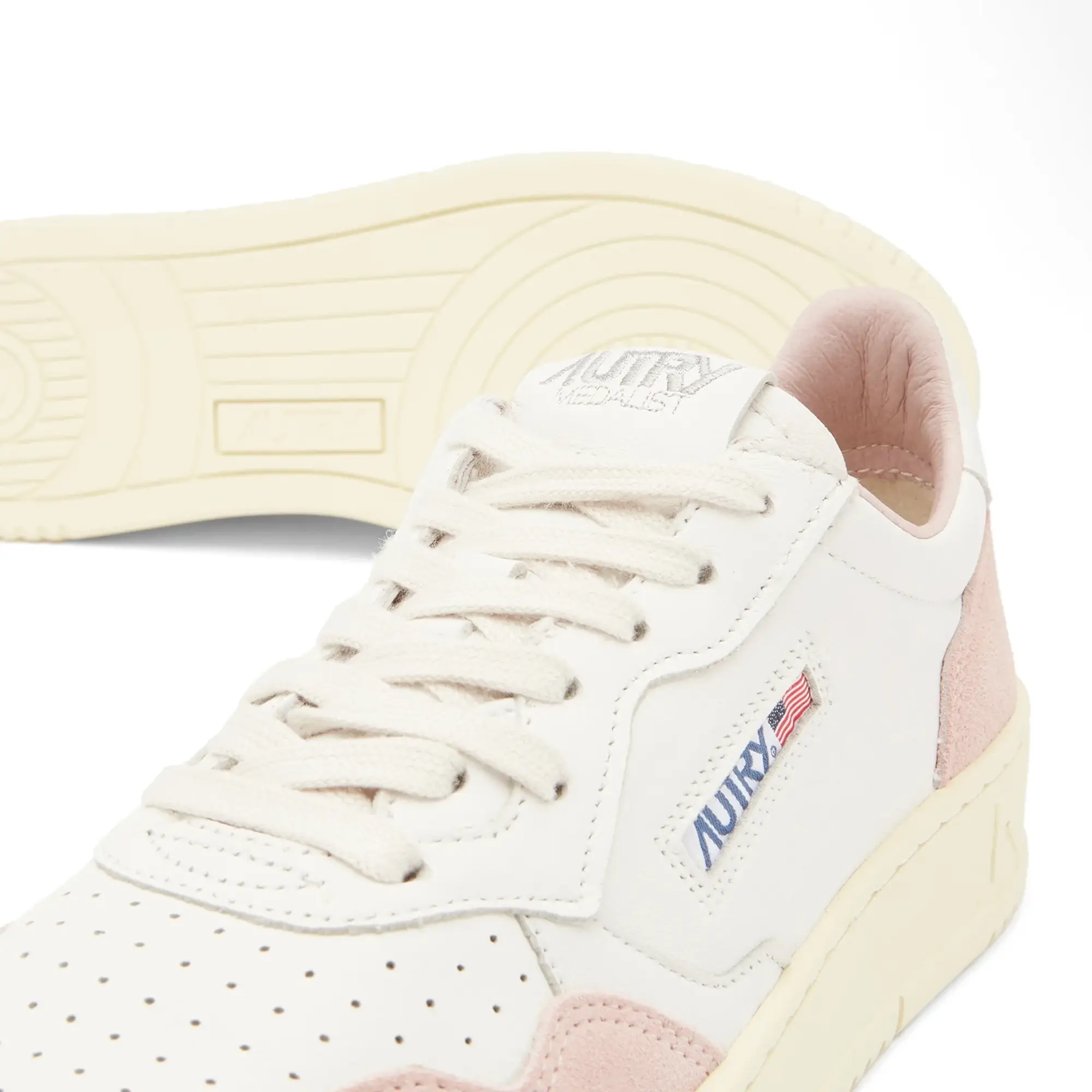 Autry Action Shoes WMNS MEDALIST LOW