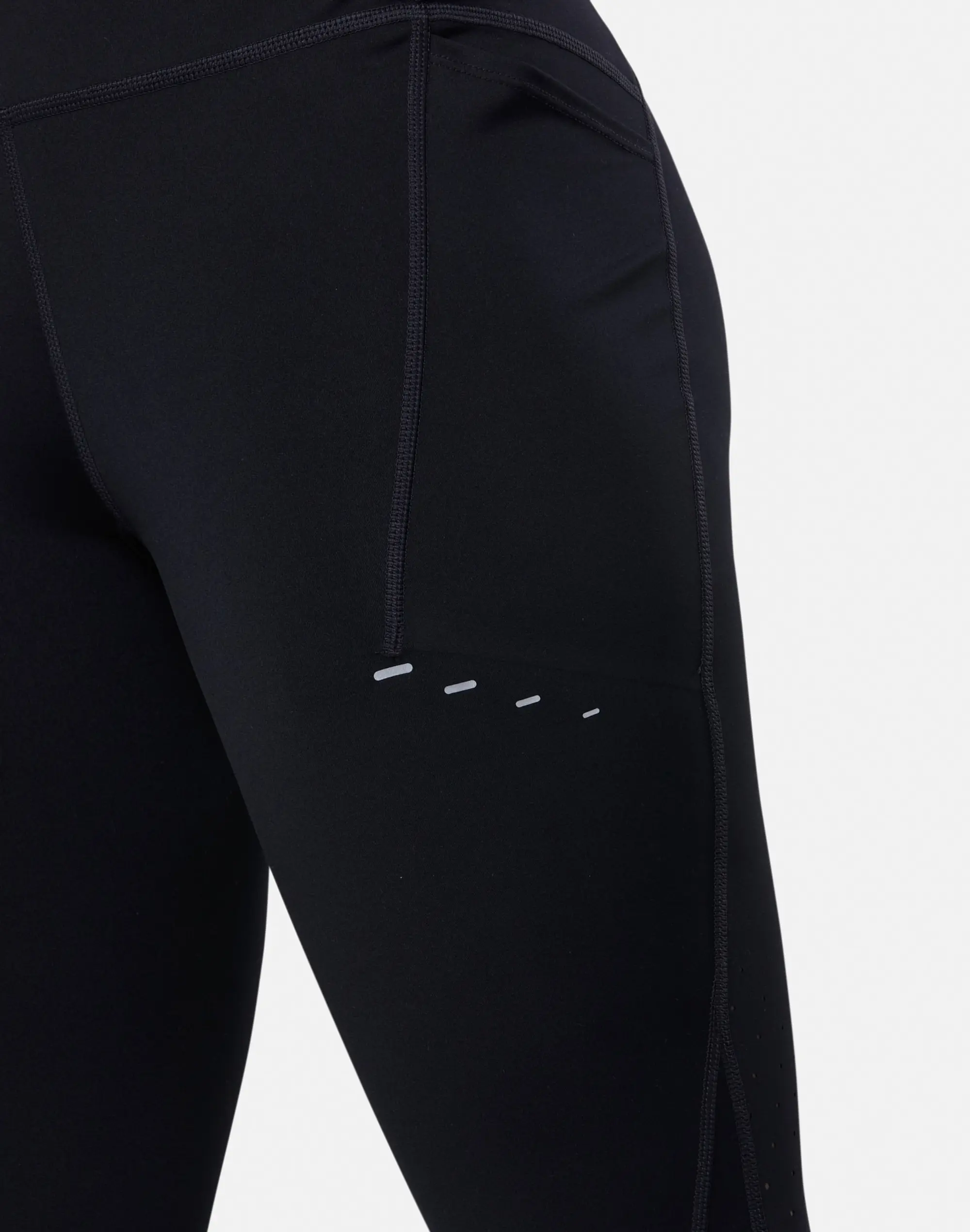 Women's Nike Swift 7/8 Leggings in Black/Silver