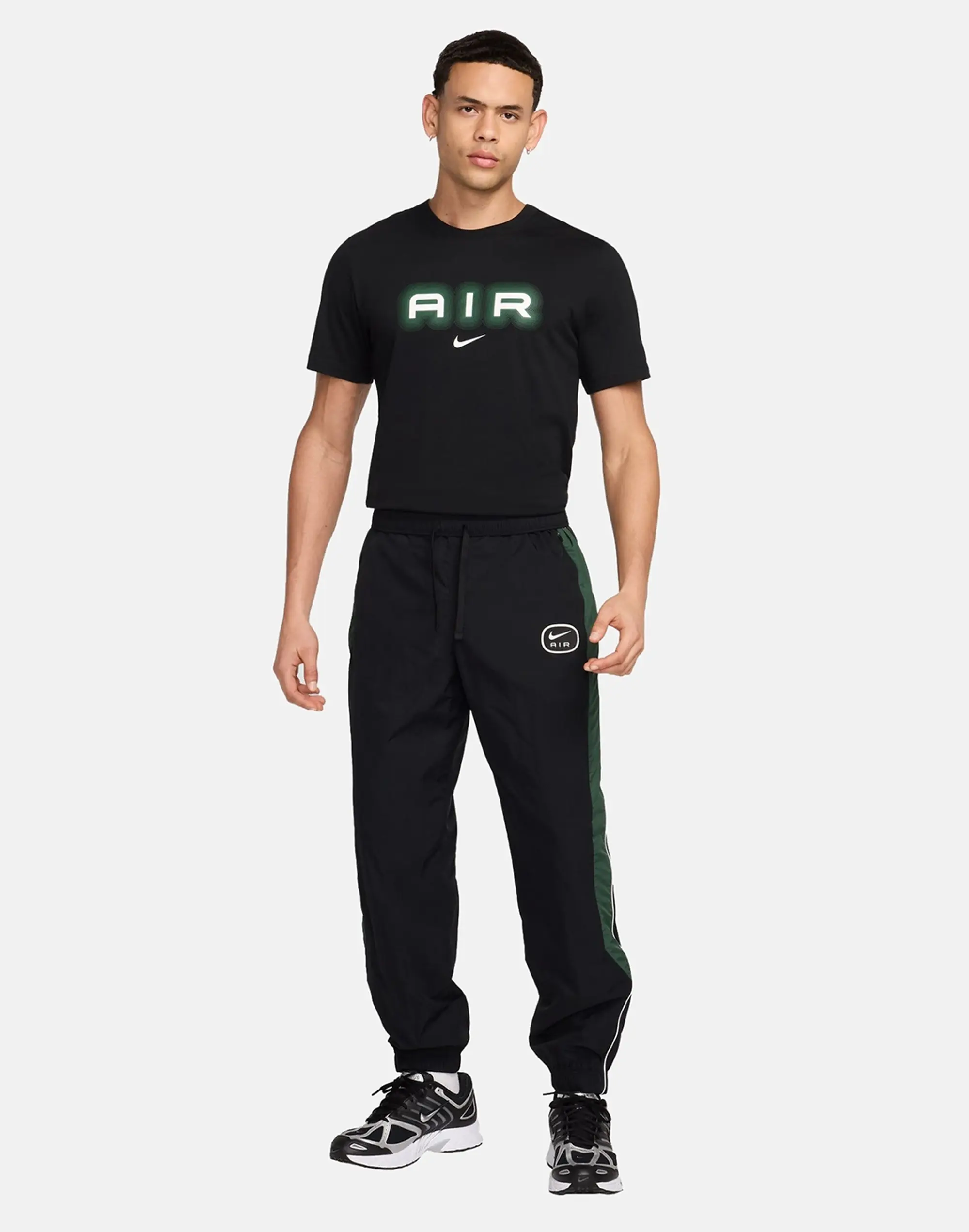 Men's Nike Swoosh Air Graphic T-Shirt in Black