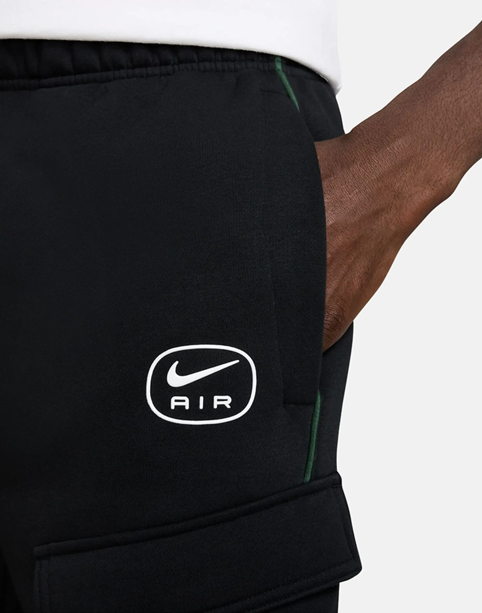 Men's Nike Swoosh Air Cargo Fleece Pants in Black