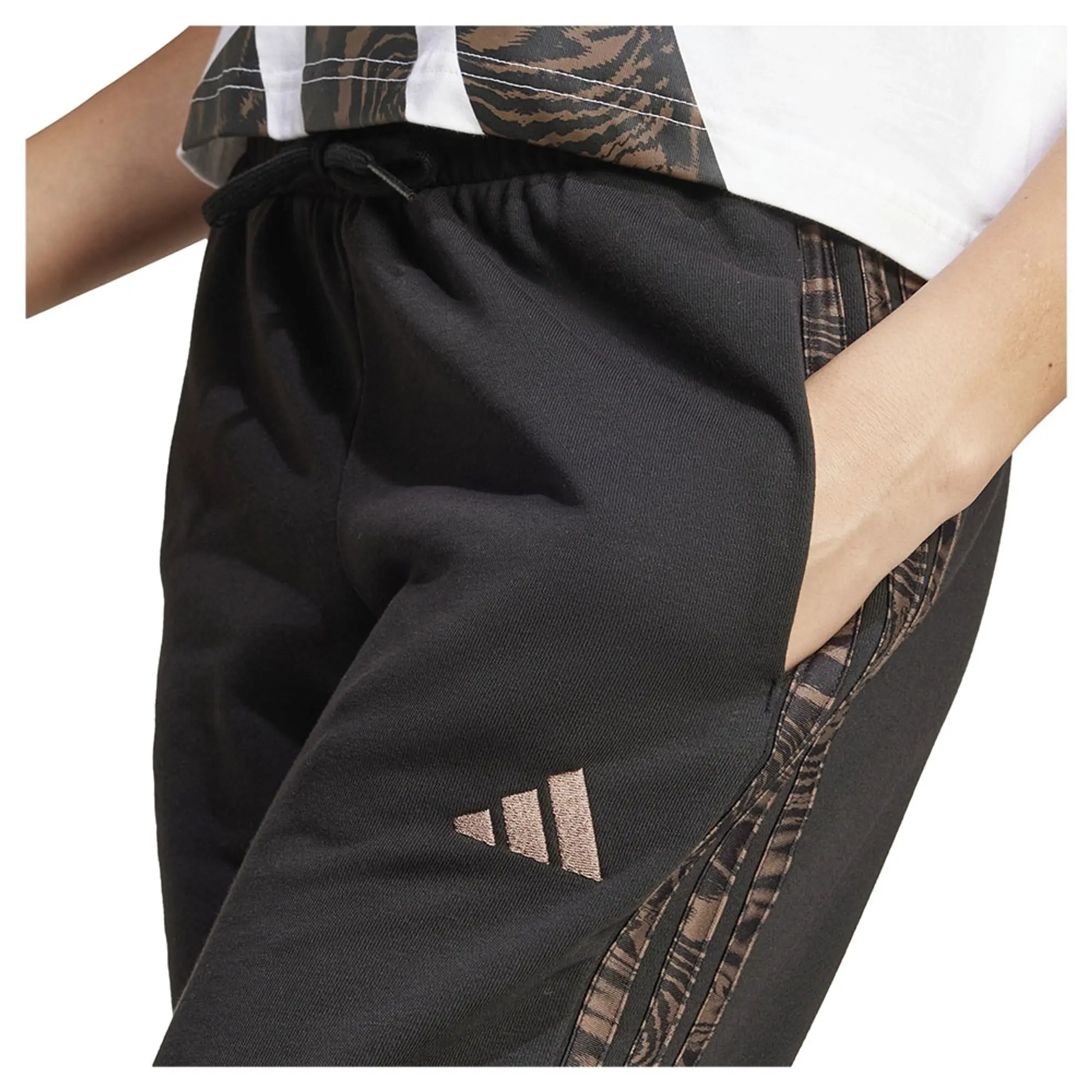 Adidas Essentials Seasonals Animal Joggers