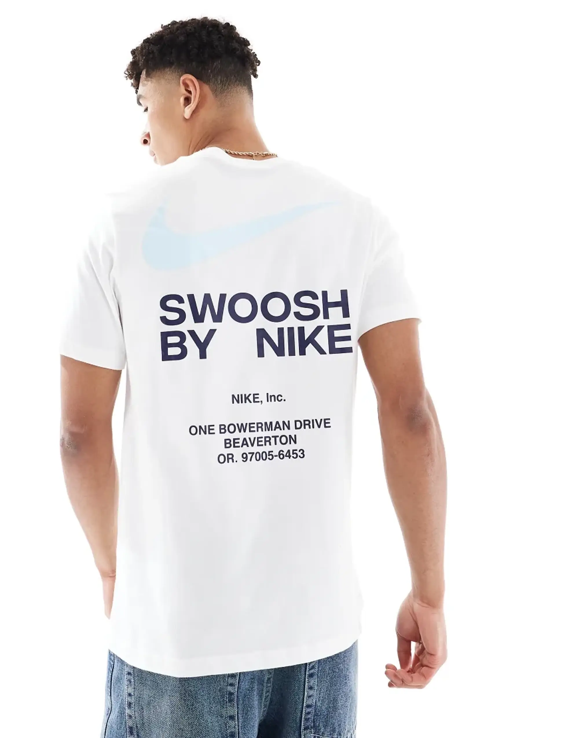 Nike Swoosh T-Shirt - White - Mens