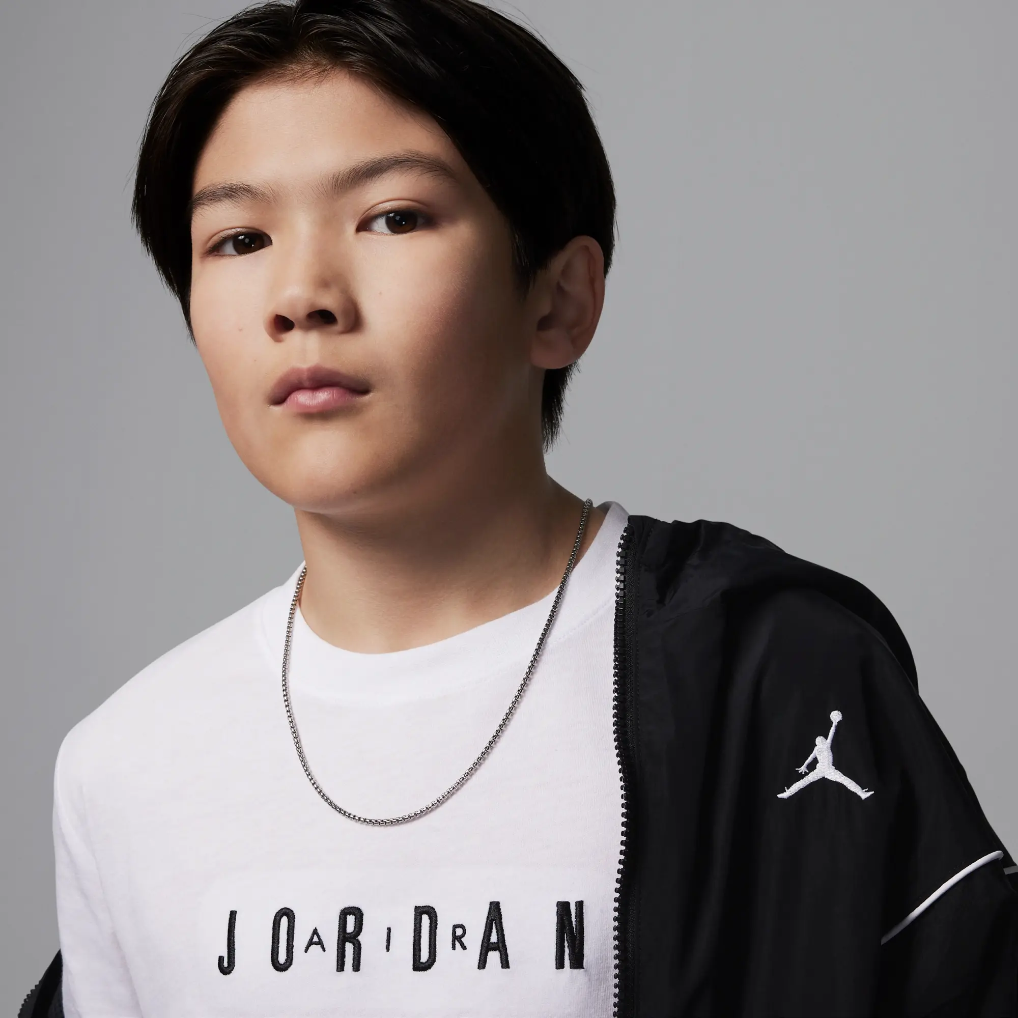 Nike Jordan Older Kids' Embroidered Logo T-Shirt - White