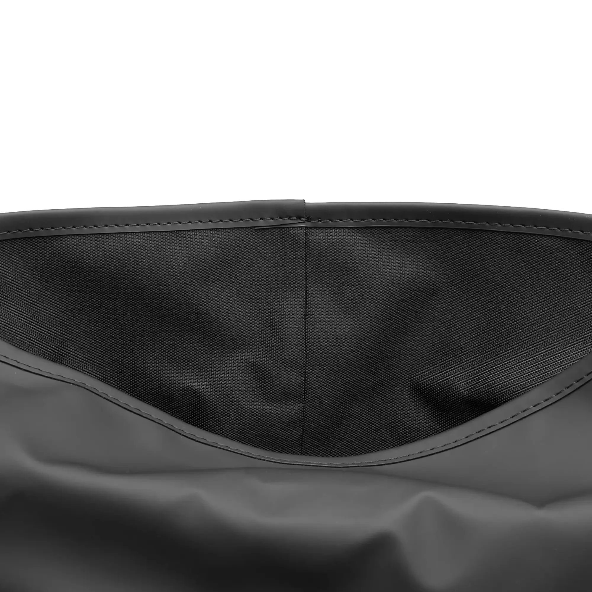 Rains Men's Trail Rolltop Tote Bag Black