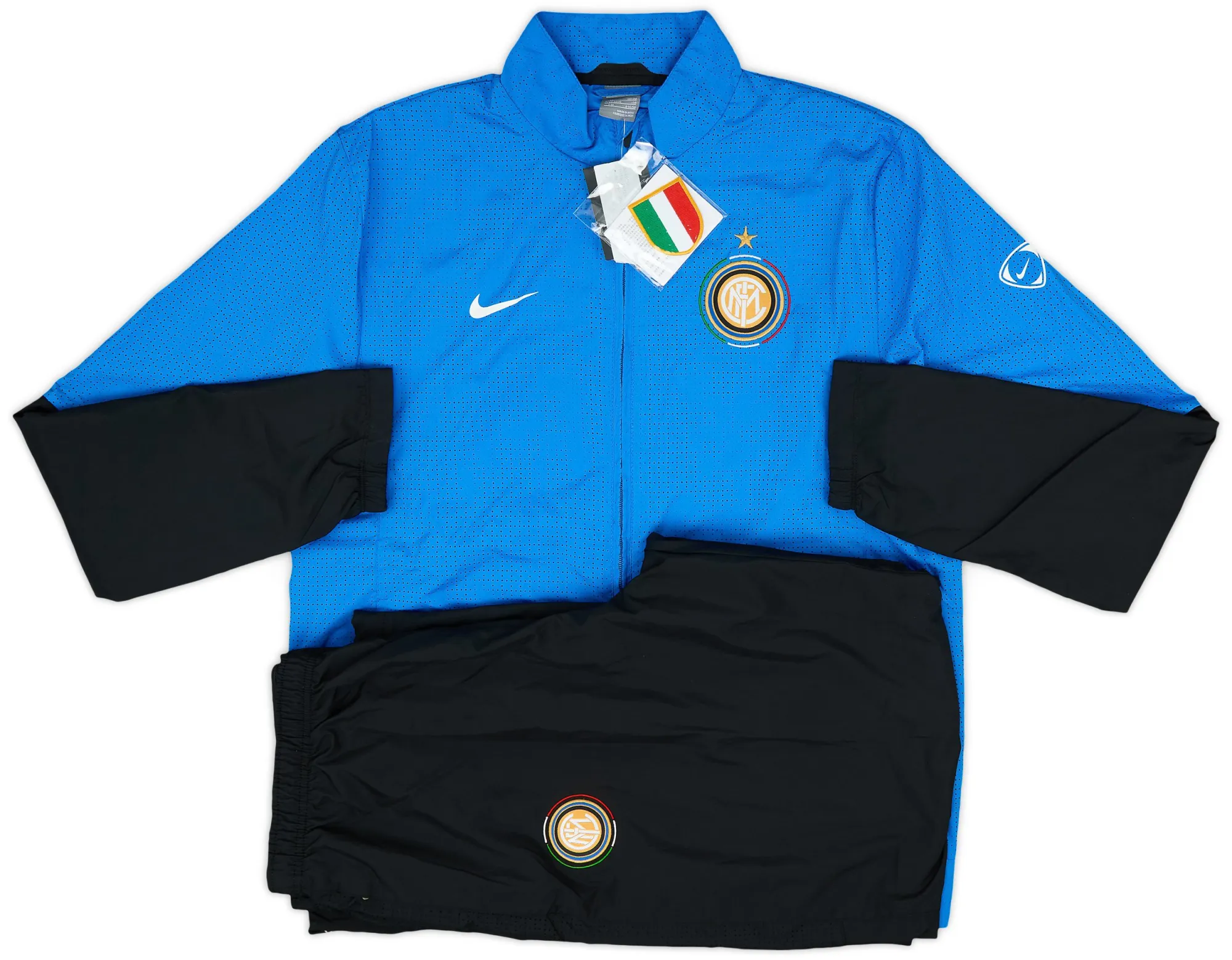 2009-10 Inter Milan Nike Tracksuit (XL) | INTJ09-309 | FOOTY.COM