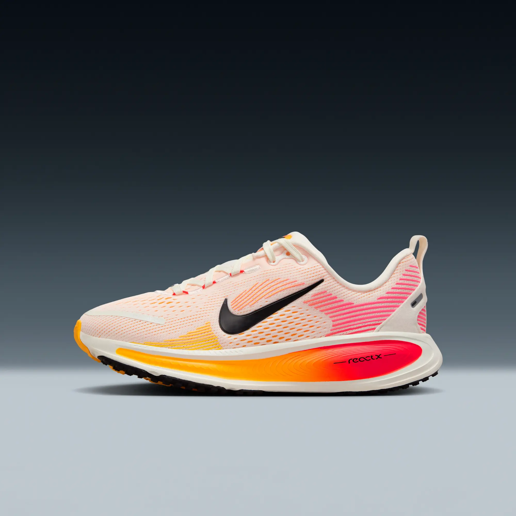 Nike Vomero 18 Older Kids' Road Running Shoes - White