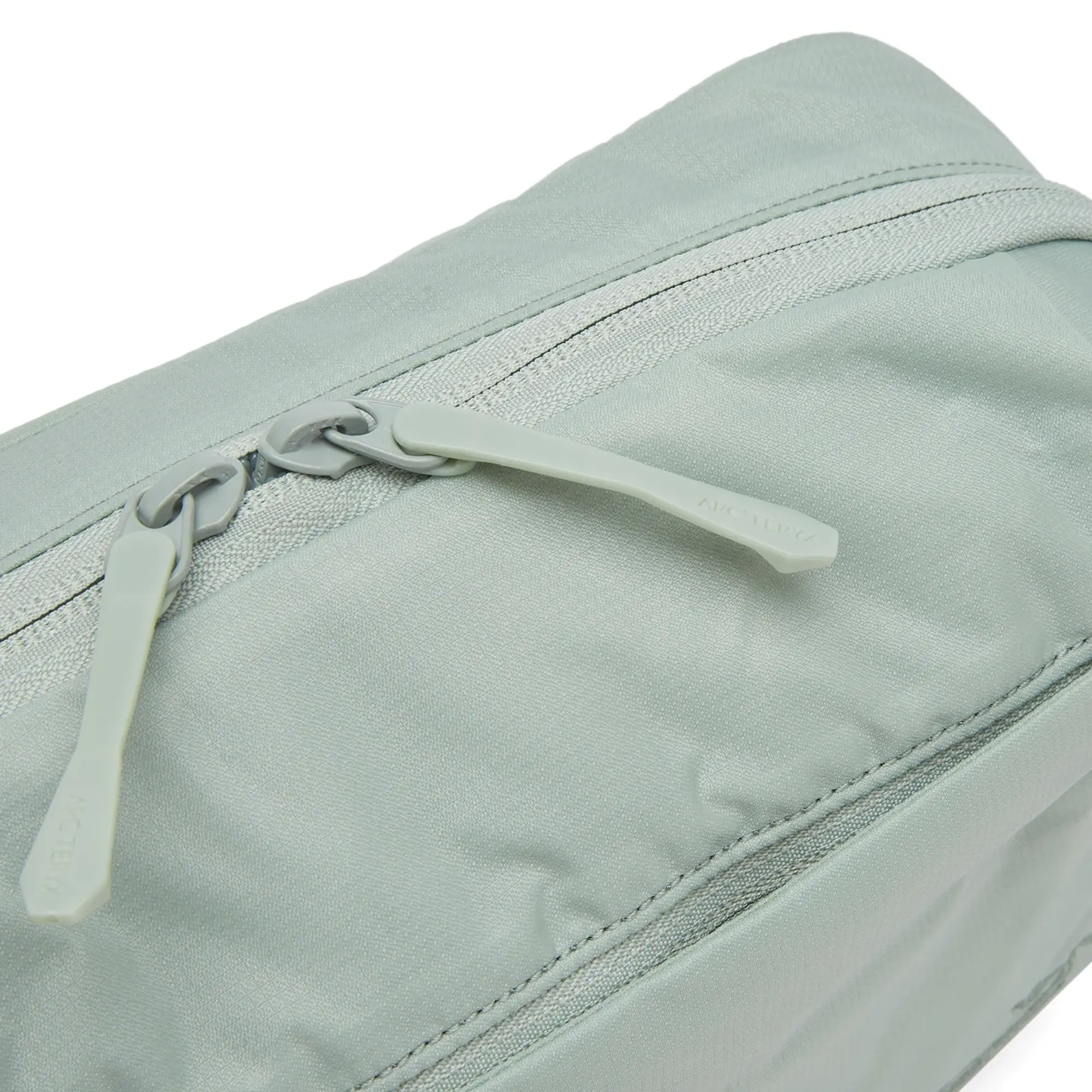 Arc'teryx Men's Heliad Crossbody Stone Green