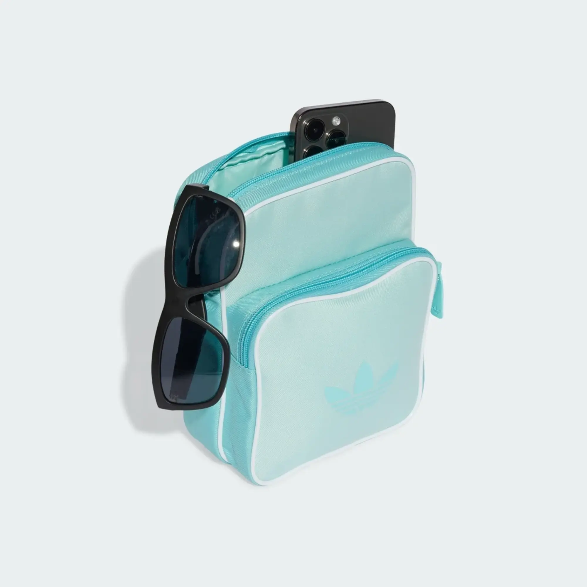 adidas Adicolor Classic Small Item Bag