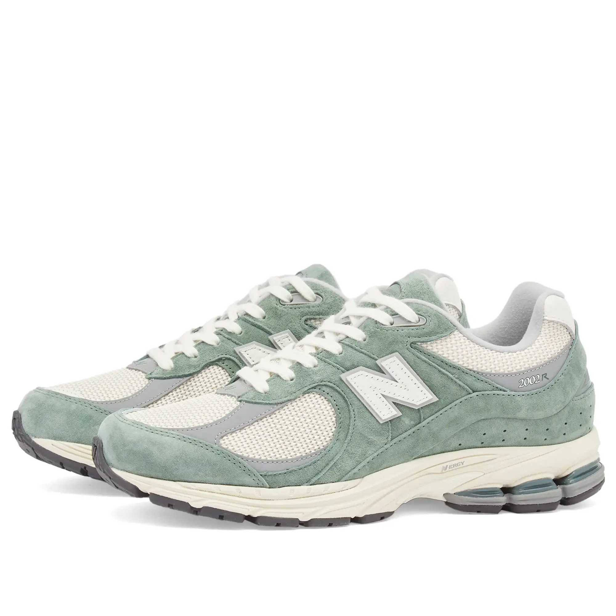 New Balance Unisex 2002R in Green/Beige Suede/Mesh