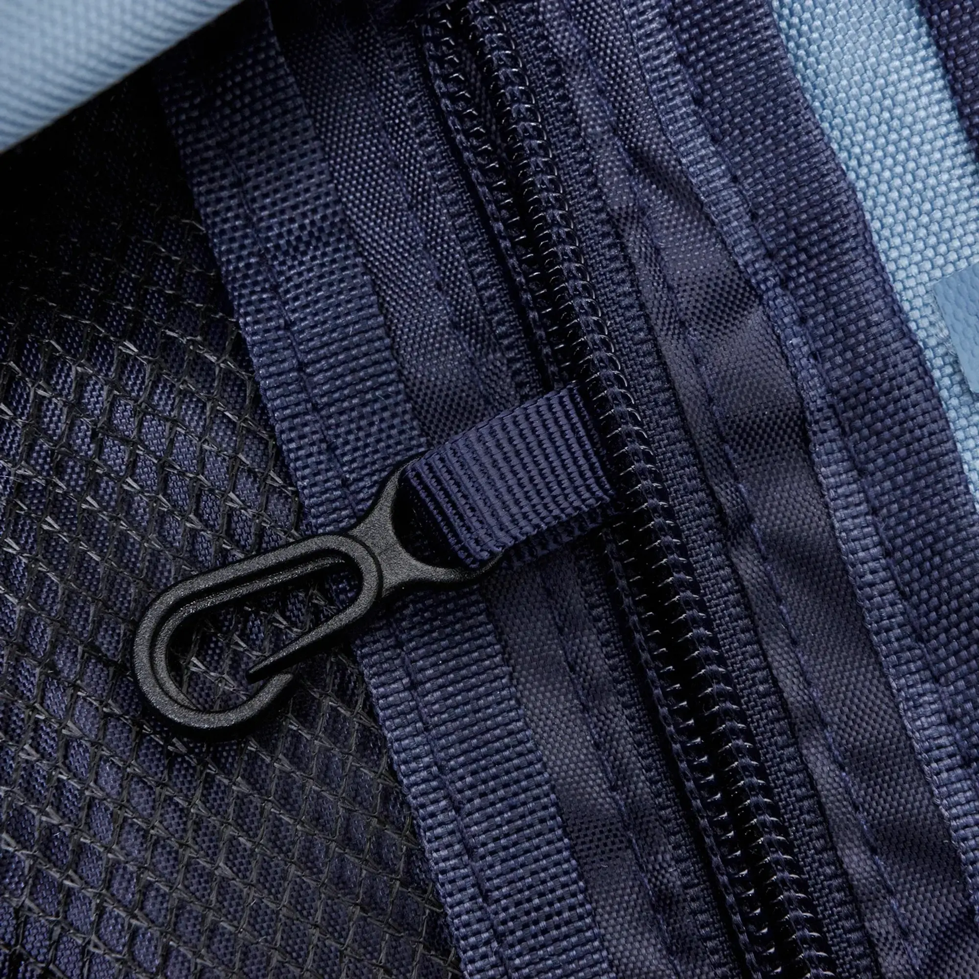 Elliker Hetchell Crossbody Bag Steel Blue