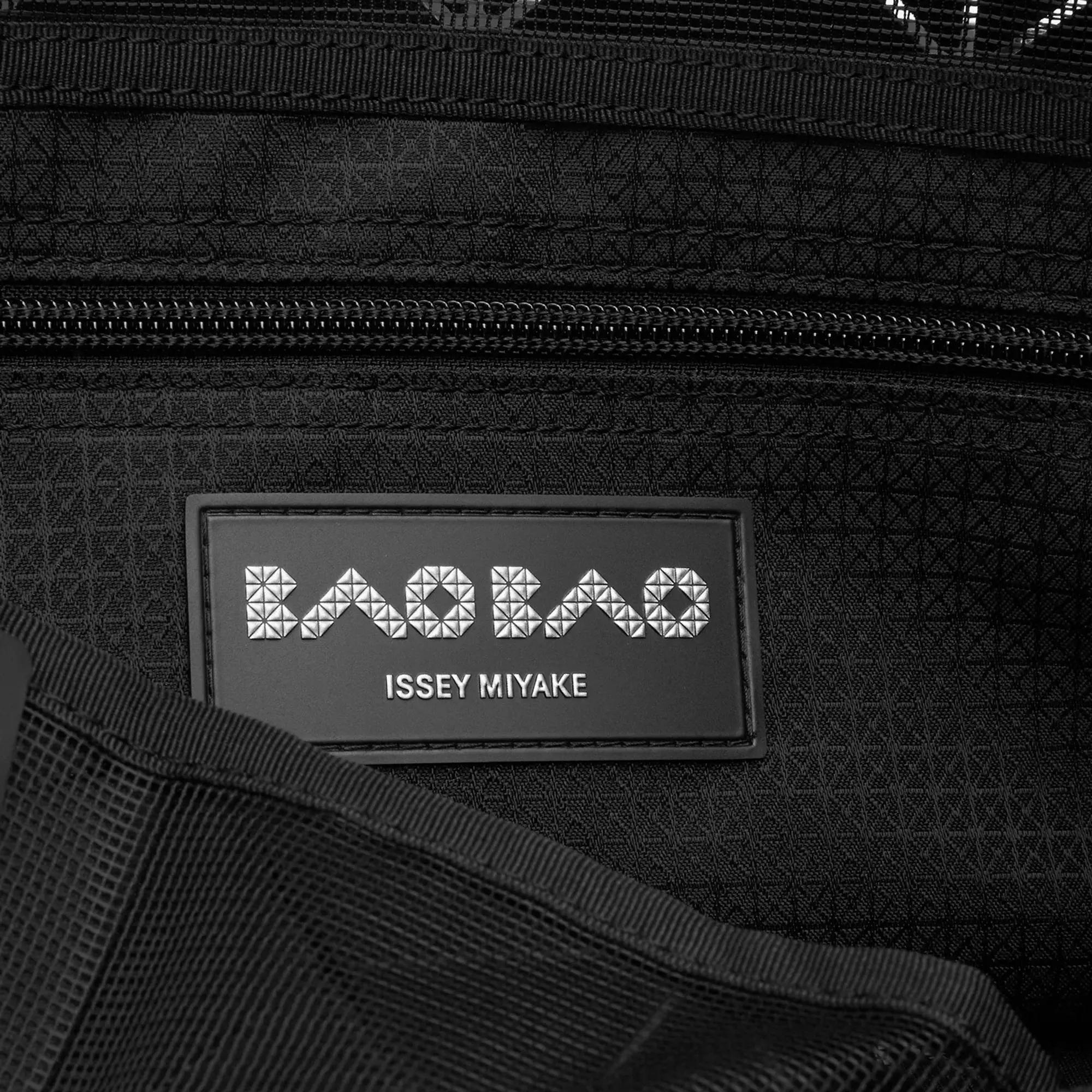 BAO BAO ISSEY MIYAKE Women's Lucent Tote Bag Black