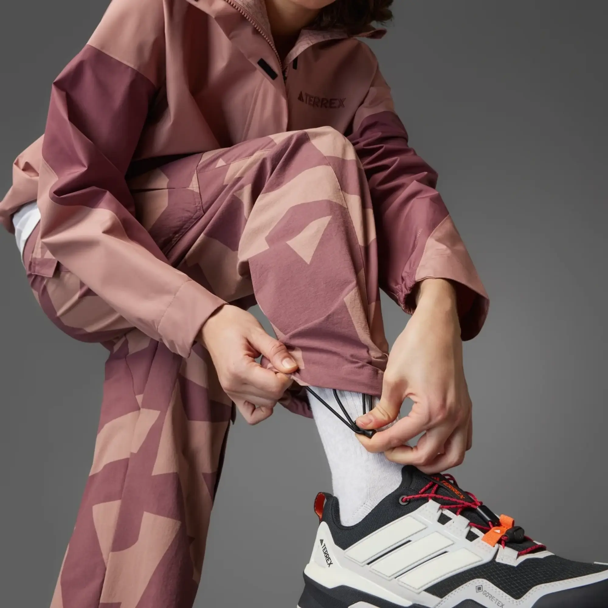 adidas Terrex Xploric Cargo Joggers Printed