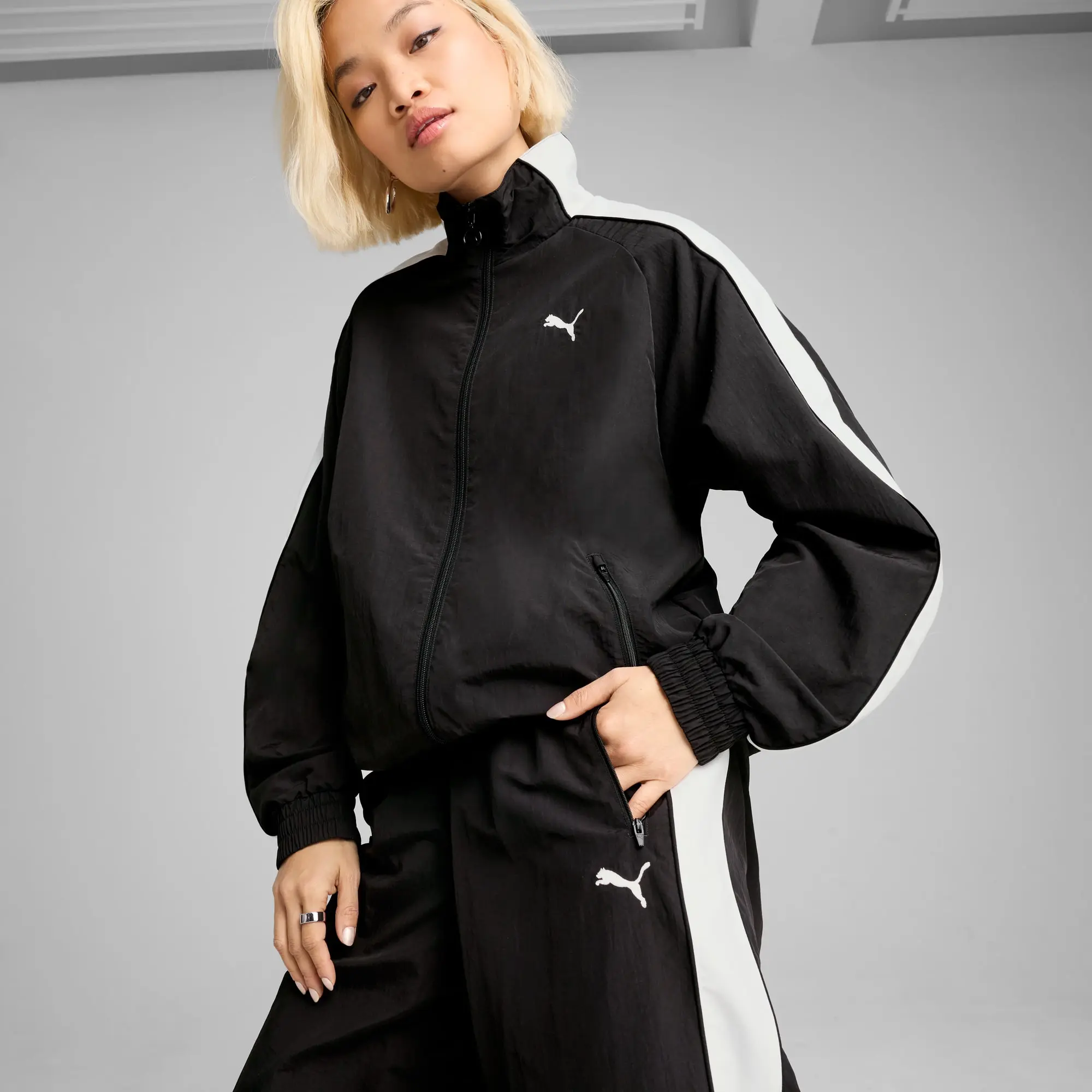 PUMA T7 Oversized Track Pants Unisex, Black